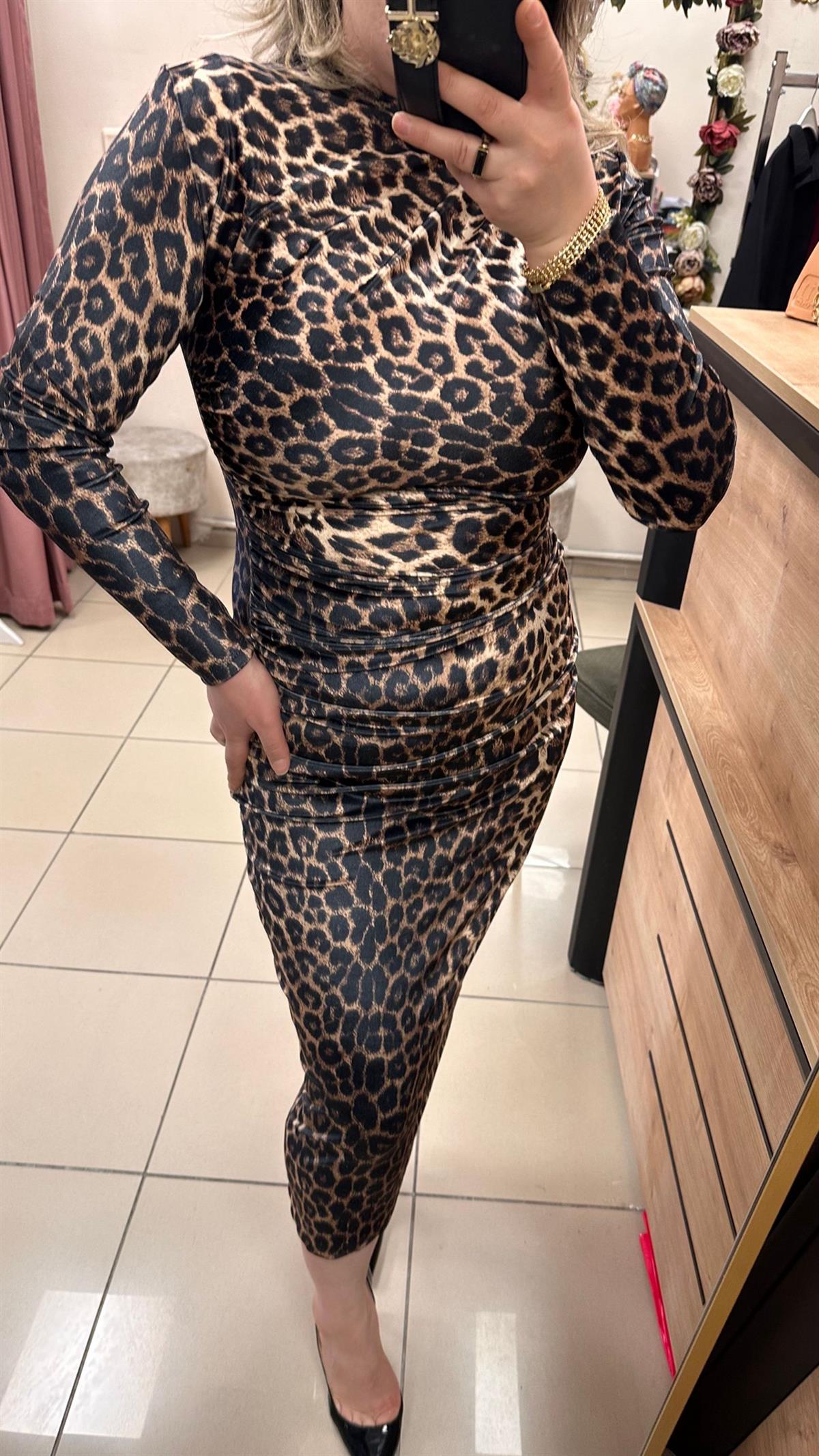 LEOPAR DESEN DRAPELİ KADİFE ELBİSE 