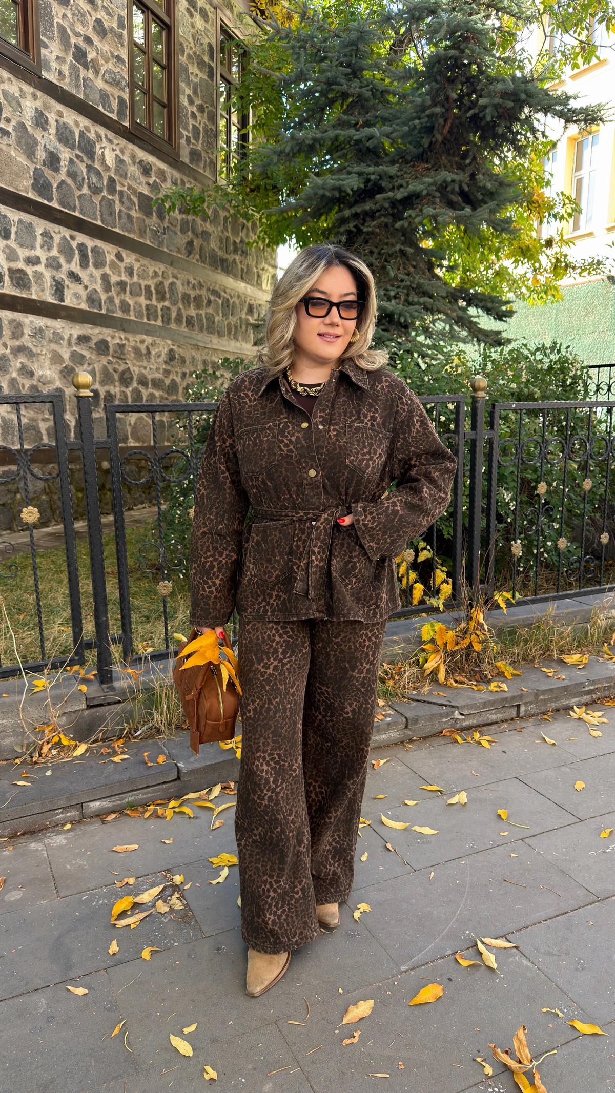 LEOPAR KUŞAKLI JEAN CEKET