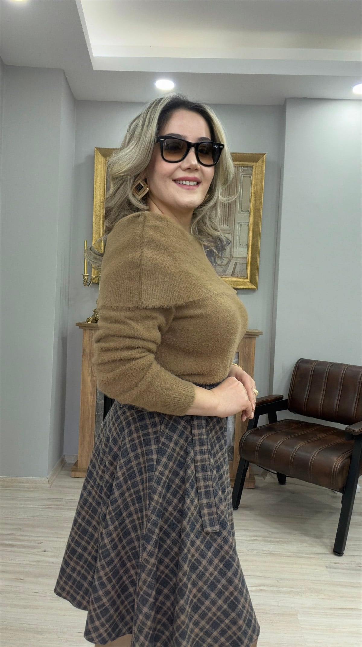 MADONNA YAKA ANGORA KAZAK CAMEL