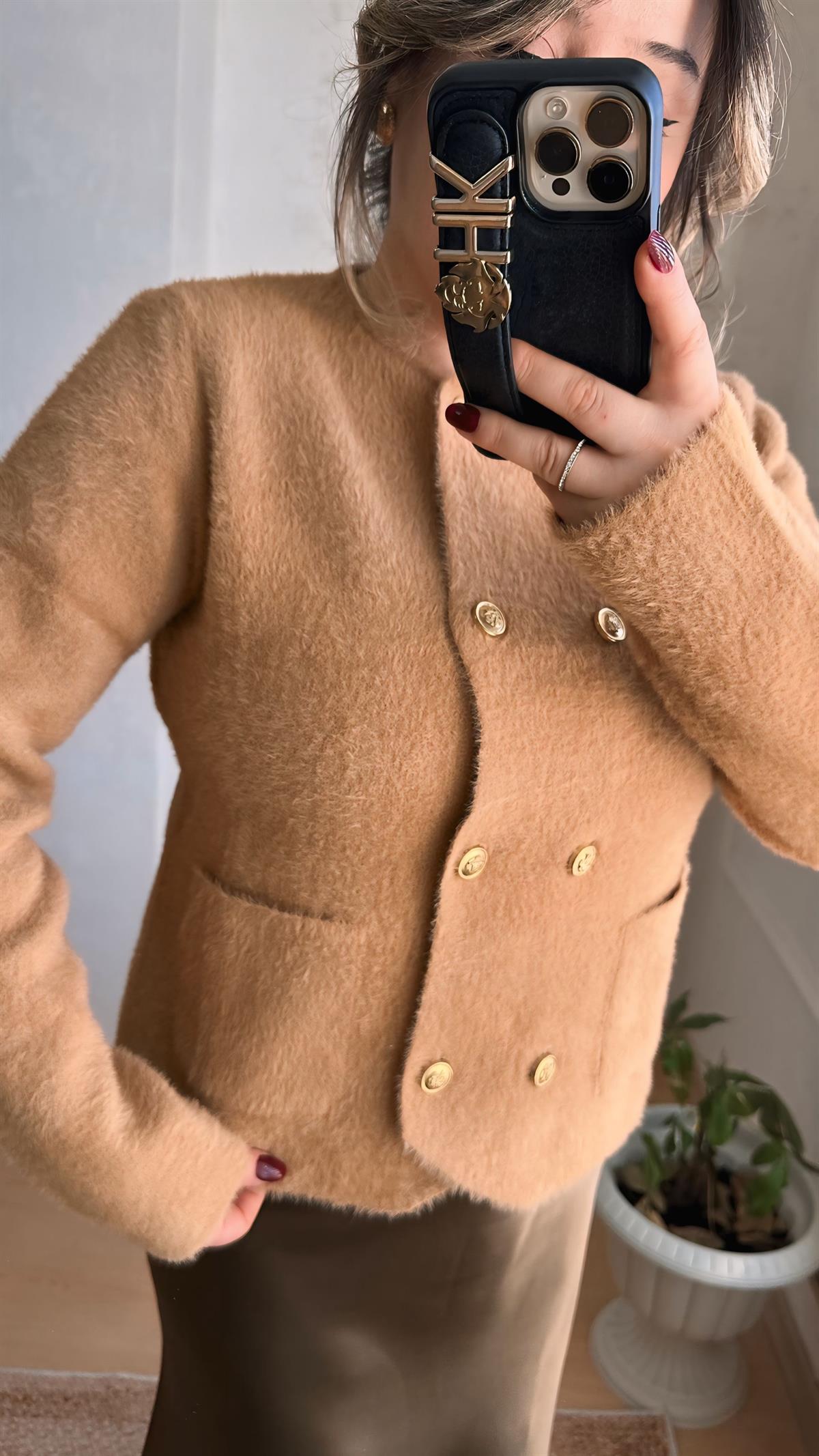 MASSİ GOLD DÜĞMELİ ANGORA HIRKA TABA