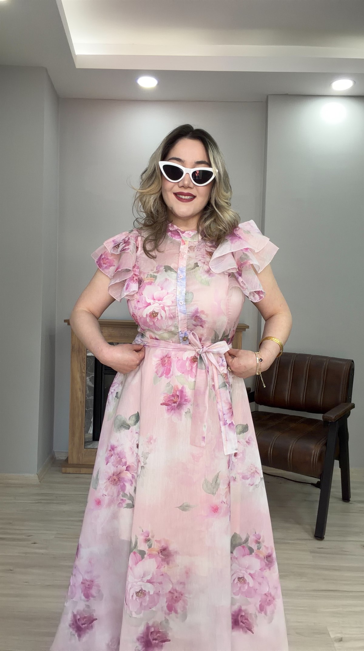 PEMBE ÇİÇEKLİ TENSEL ELBİSE 