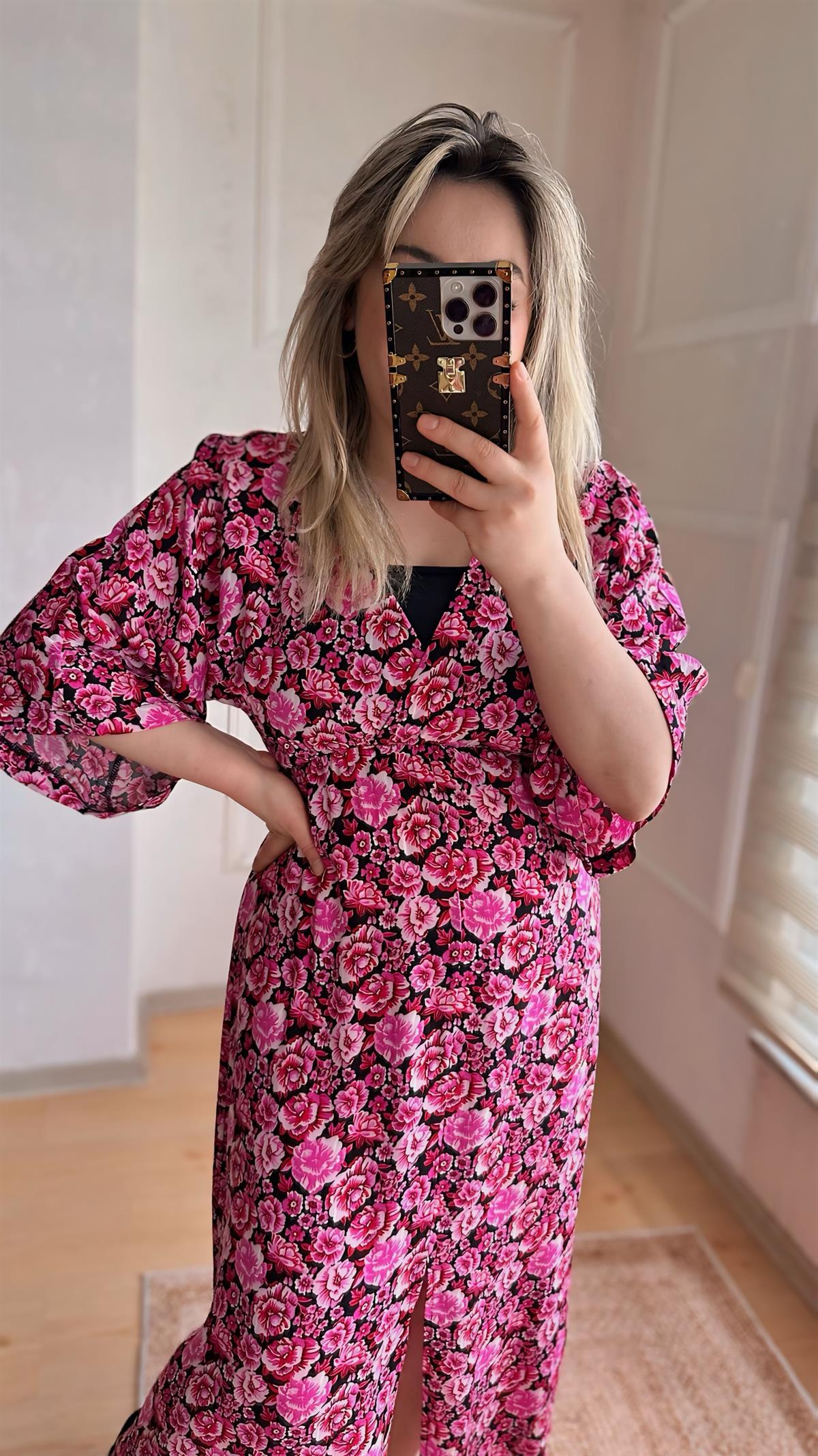 PEMBE ÇİÇEKLİ VİSKON ELBİSE