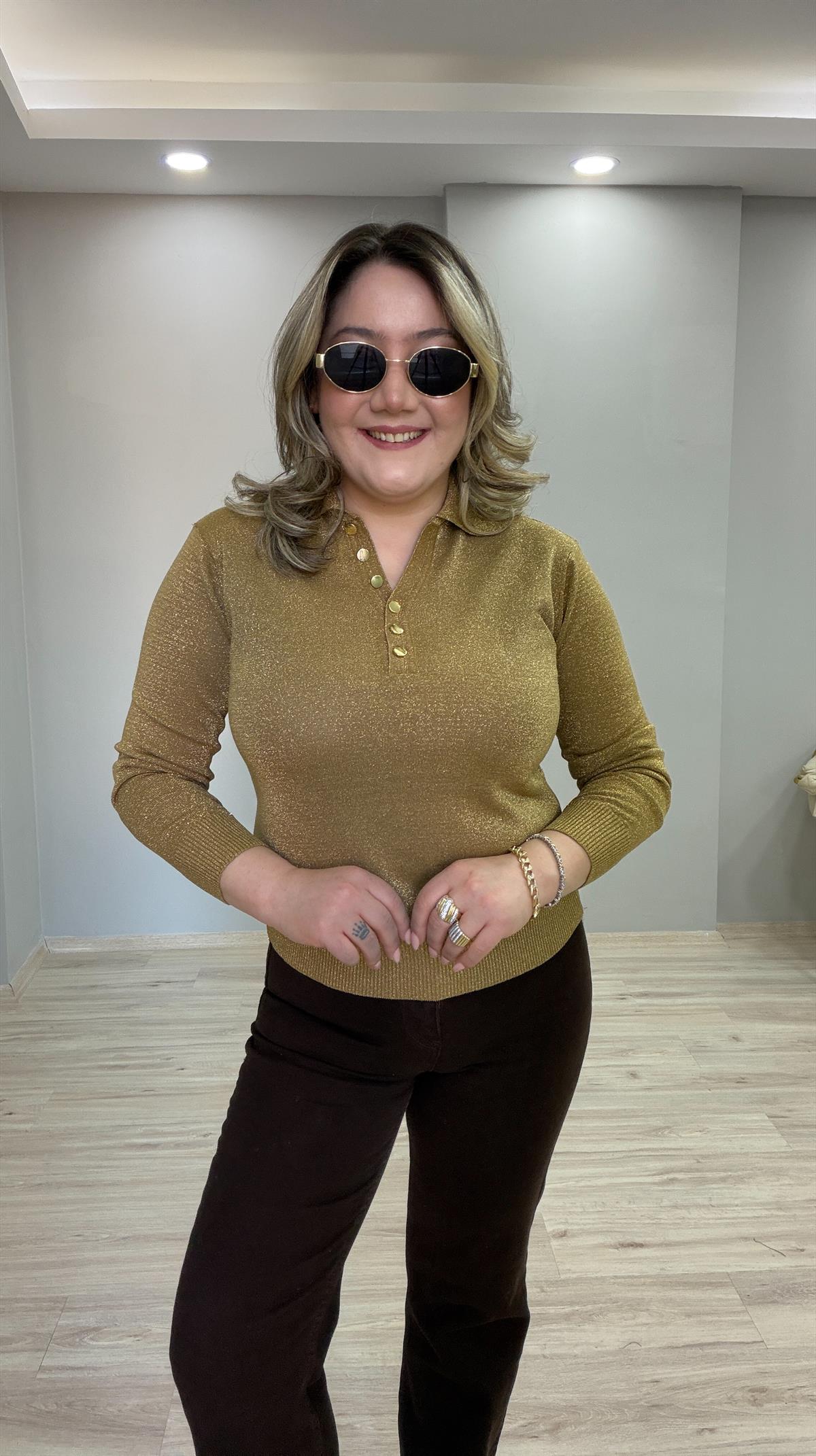 POLO YAKA GOLD SİMLİ  DÜĞMELİ TRİKO 