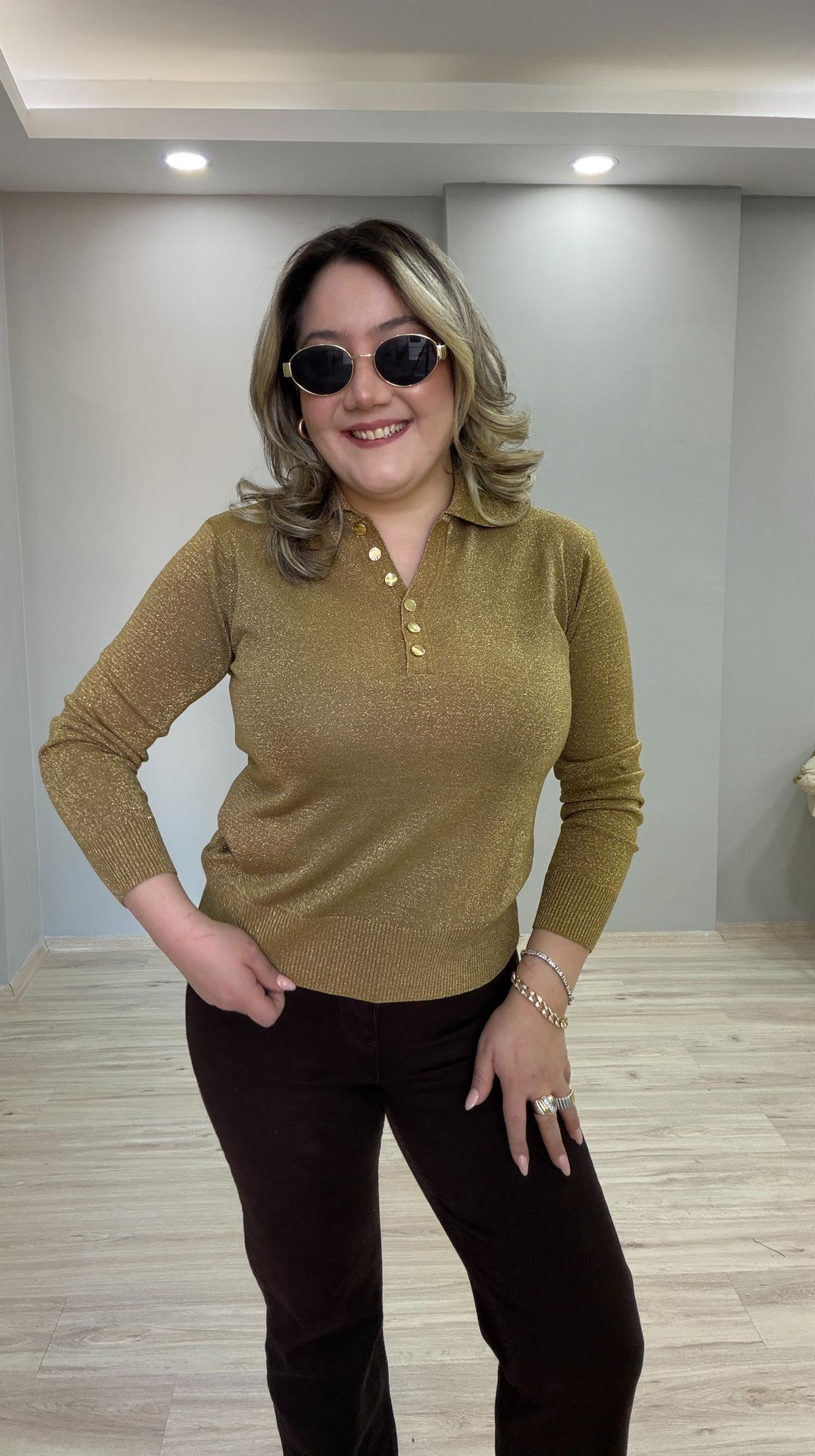 POLO YAKA GOLD SİMLİ  DÜĞMELİ TRİKO 