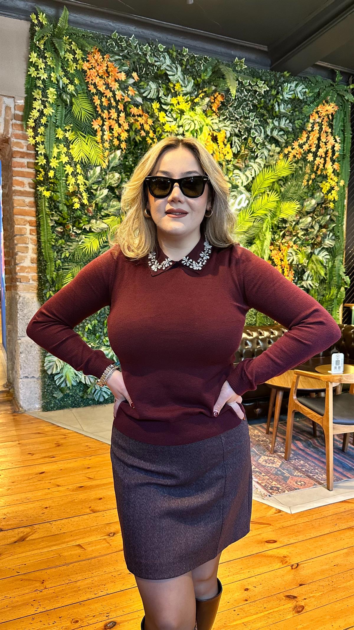 POLO YAKA TAŞLI TRİKO KAZAK BORDO