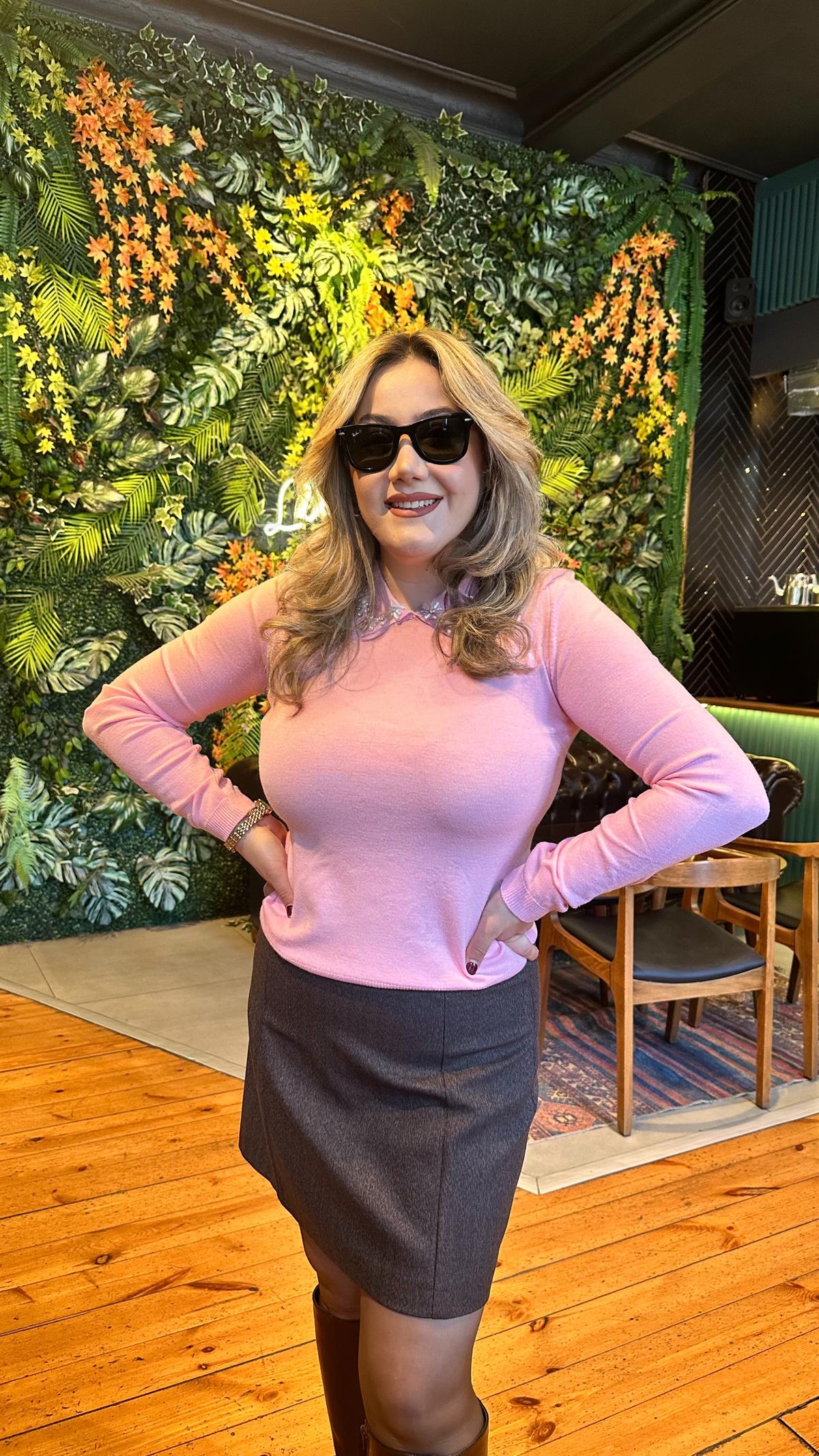 POLO YAKA TAŞLI TRİKO KAZAK PEMBE