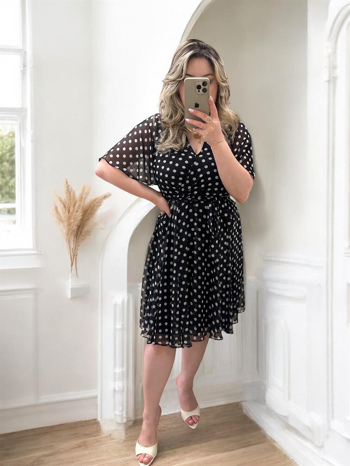 ŞİFON İÇ ASTARLI PUANTİYELİ ELBİSE 