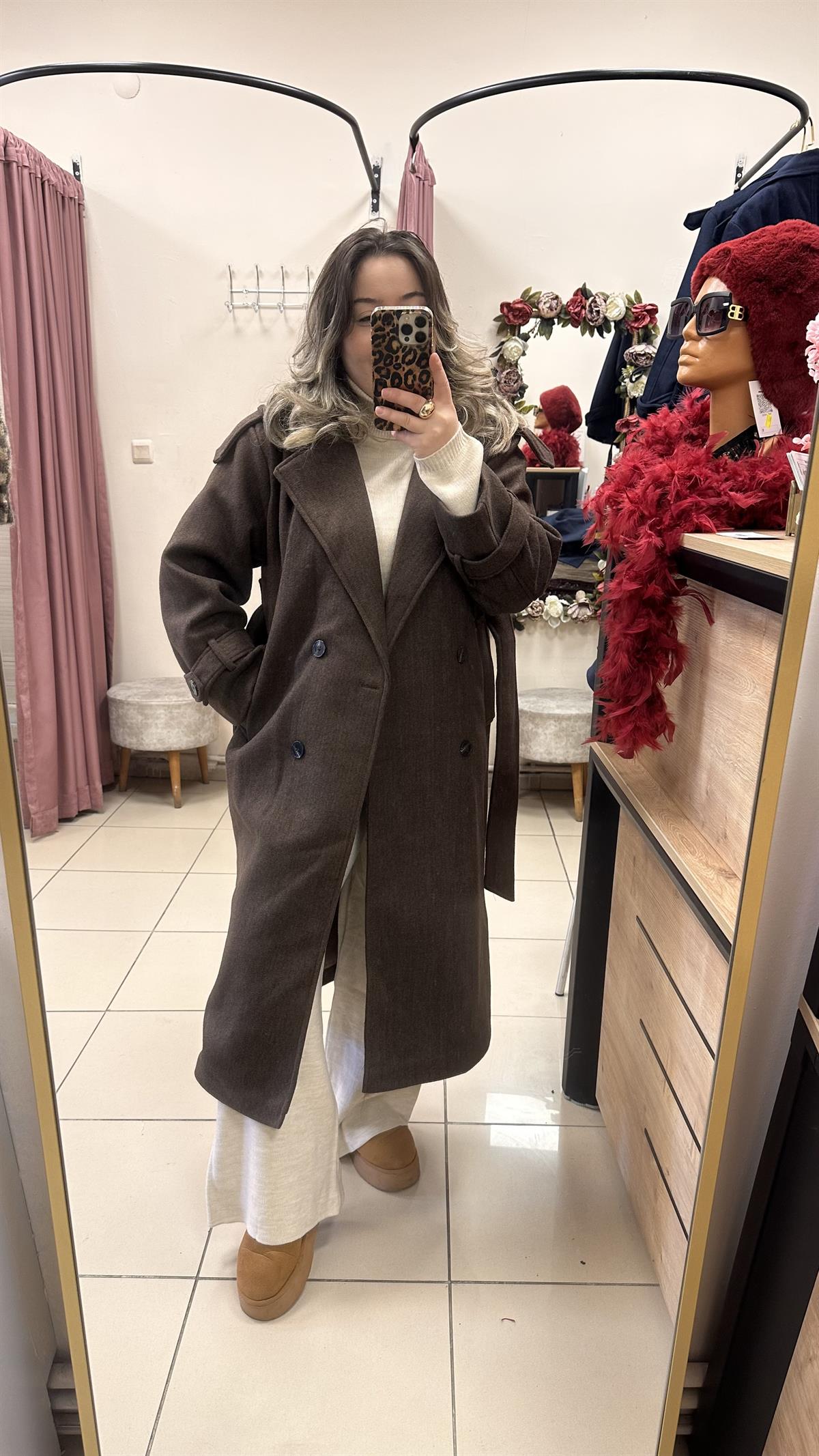 TRENÇ MODEL BELDEN KUŞAKLI KAŞE KABAN KAHVE