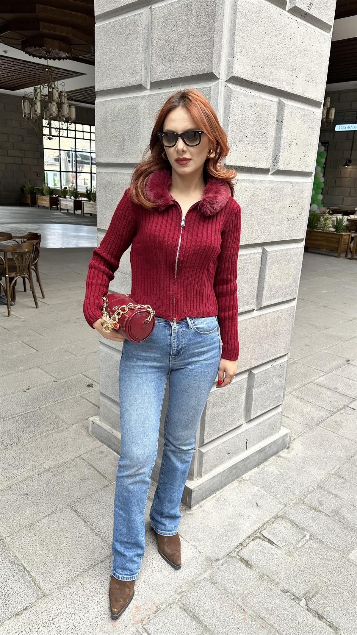 YAKA KÜRKLÜ FERMUARLI HIRKA BORDO
