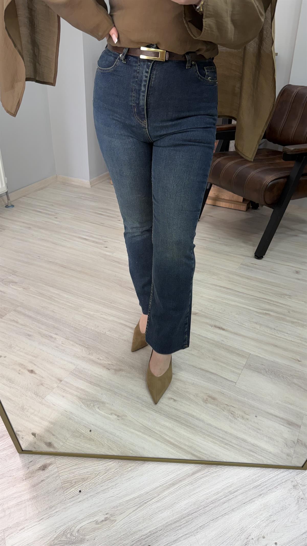 YÜKSEL BEL LİKRALI FLARE PASLI JEAN