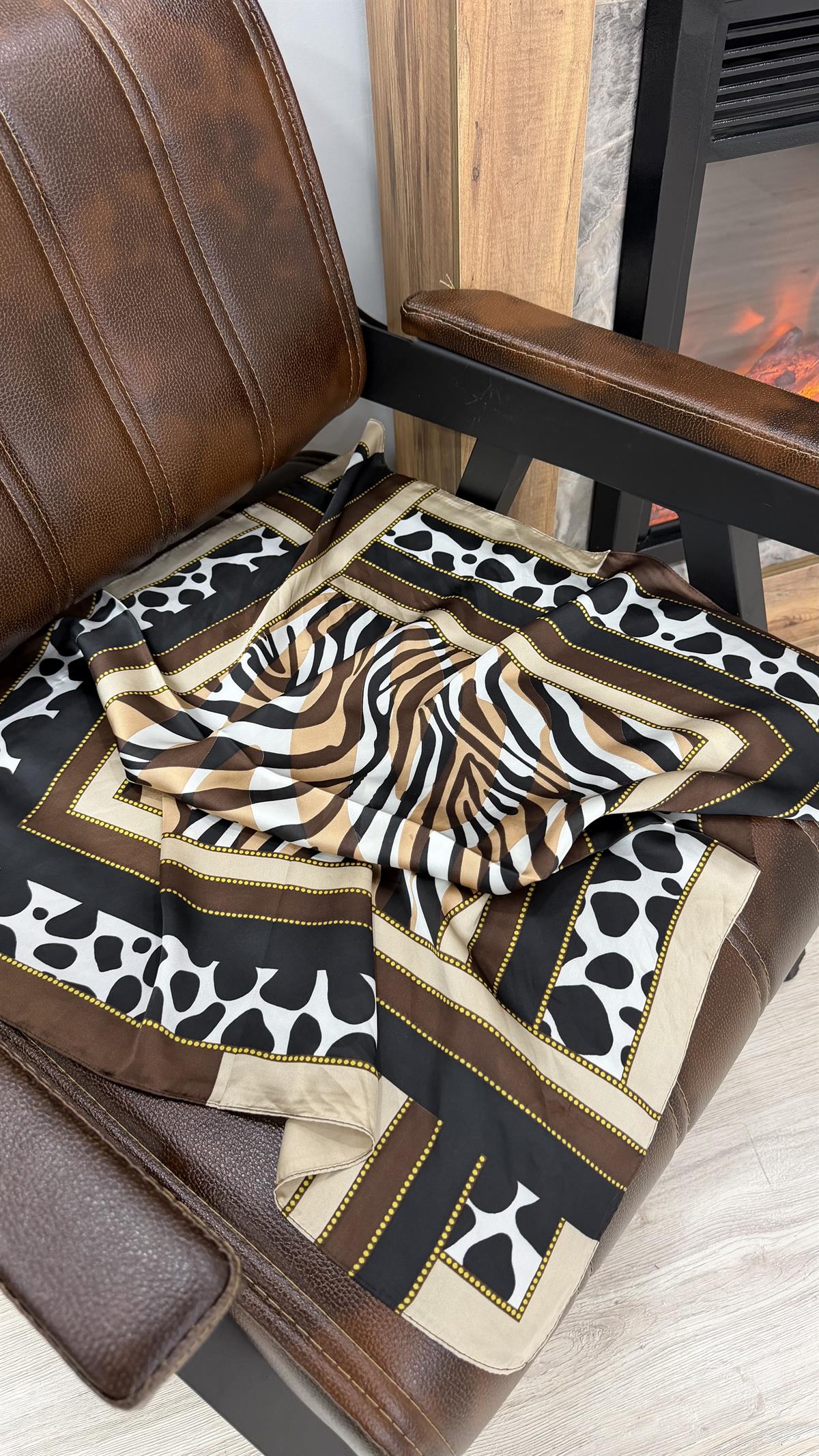 ZEBRA DESEN KAHVE KARE ŞAL