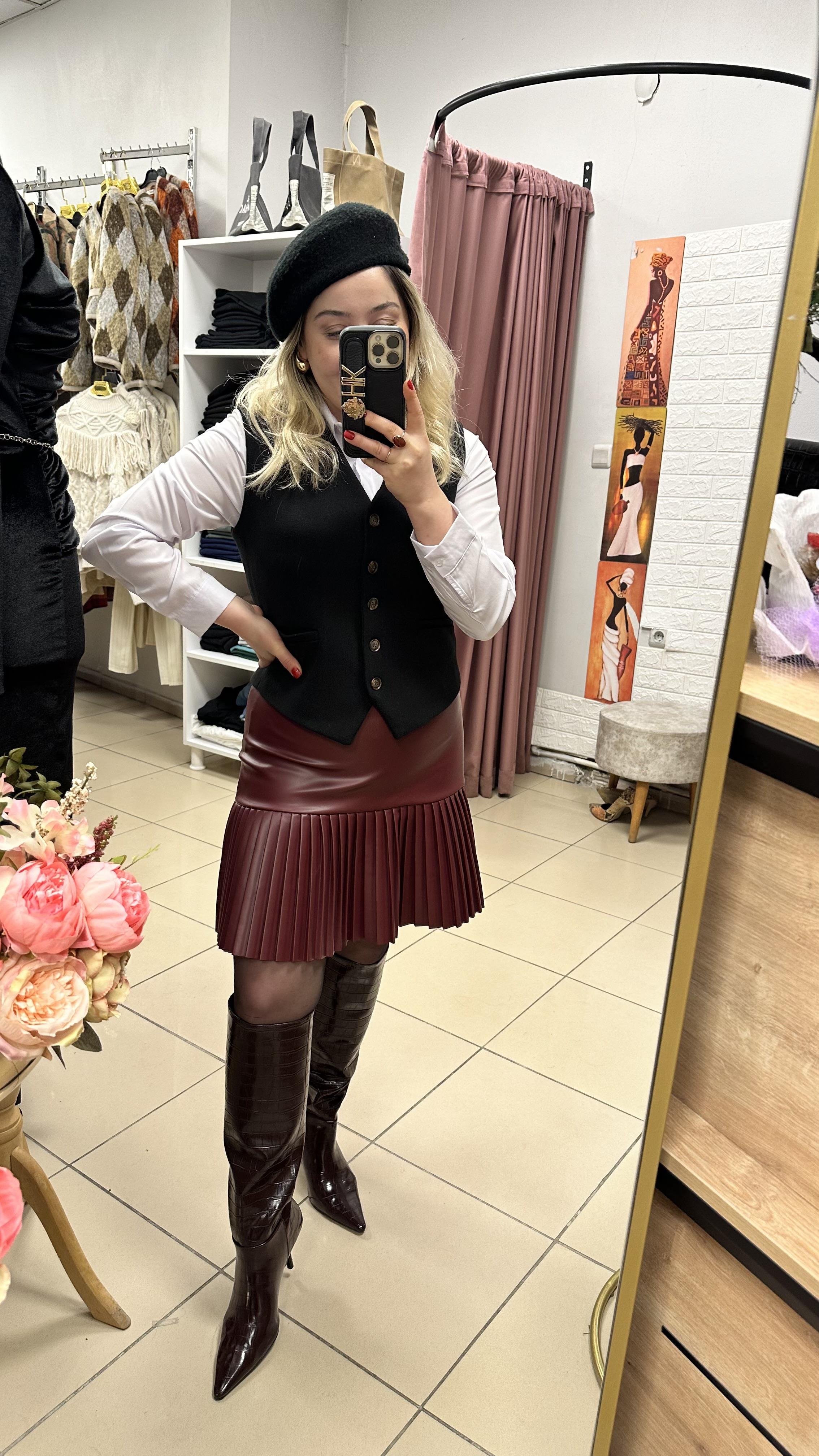 Deri pileli bordo etek