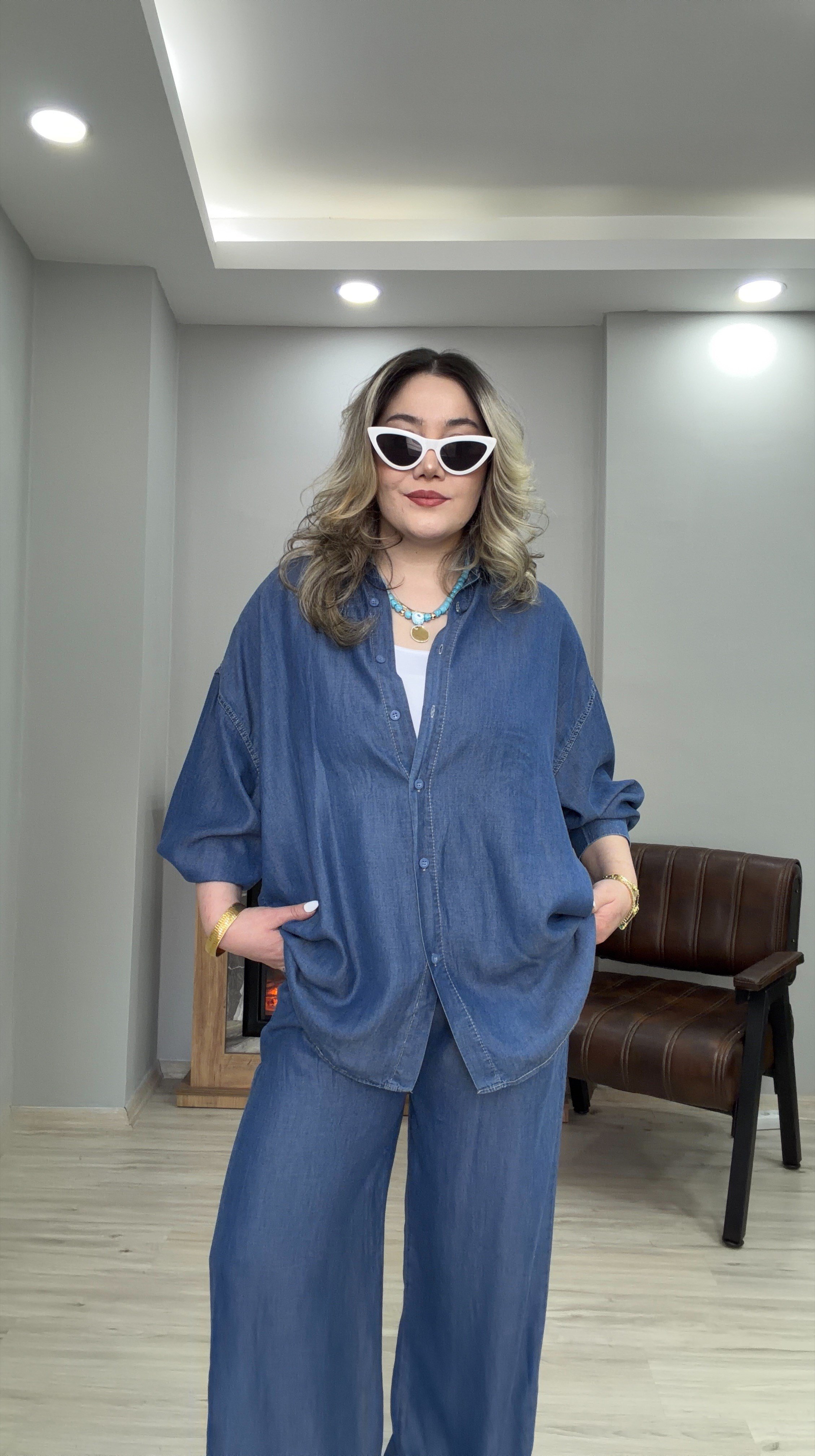 GÖMLEKLİ JEAN TAKIM LACİVERT