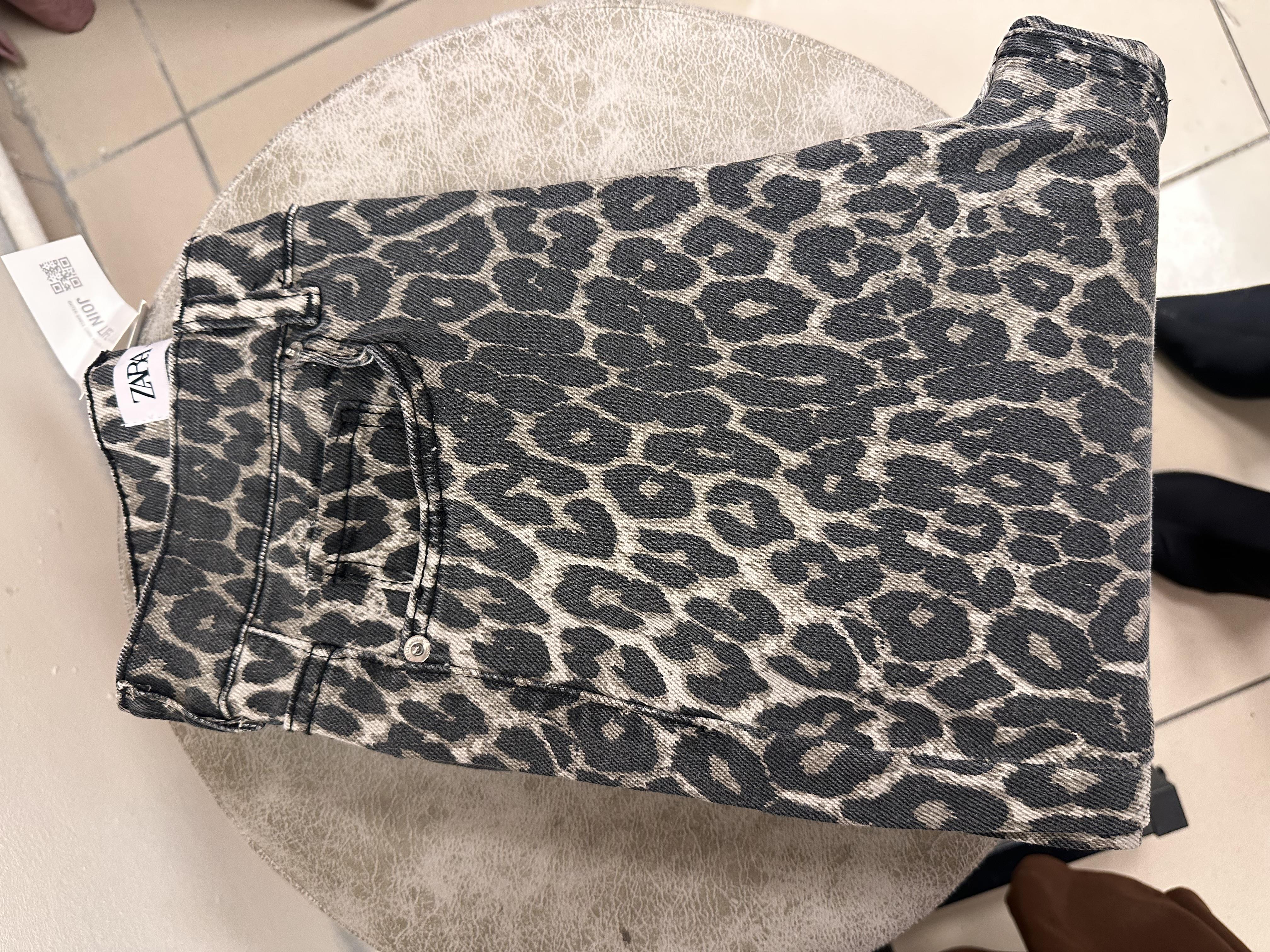 LEOPAR DESEN BOYFİT MODEL JEAN AÇIK TON