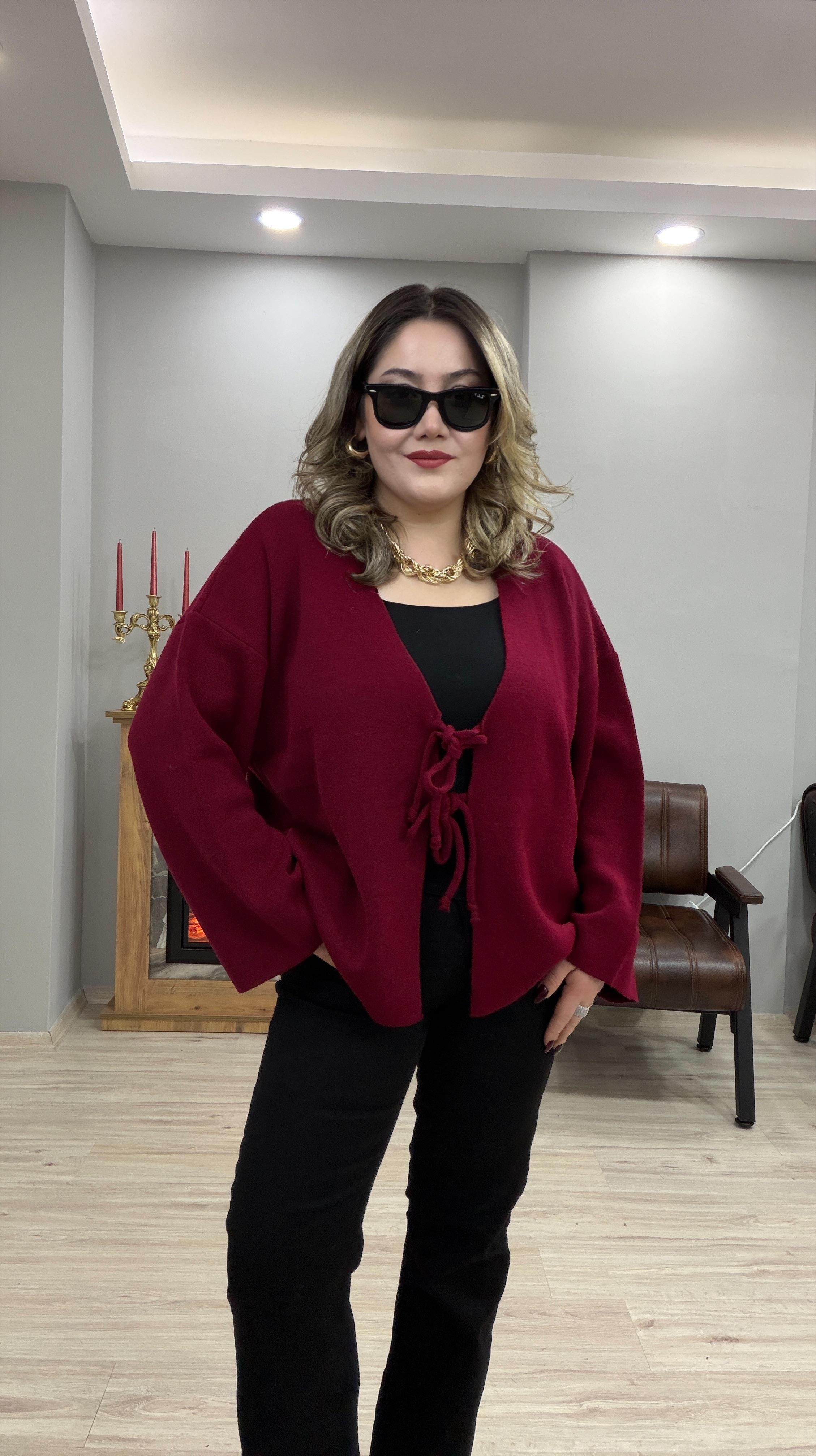 ÖNDEN BAĞCIKLI BOLERO HIRKA KIRMIZI