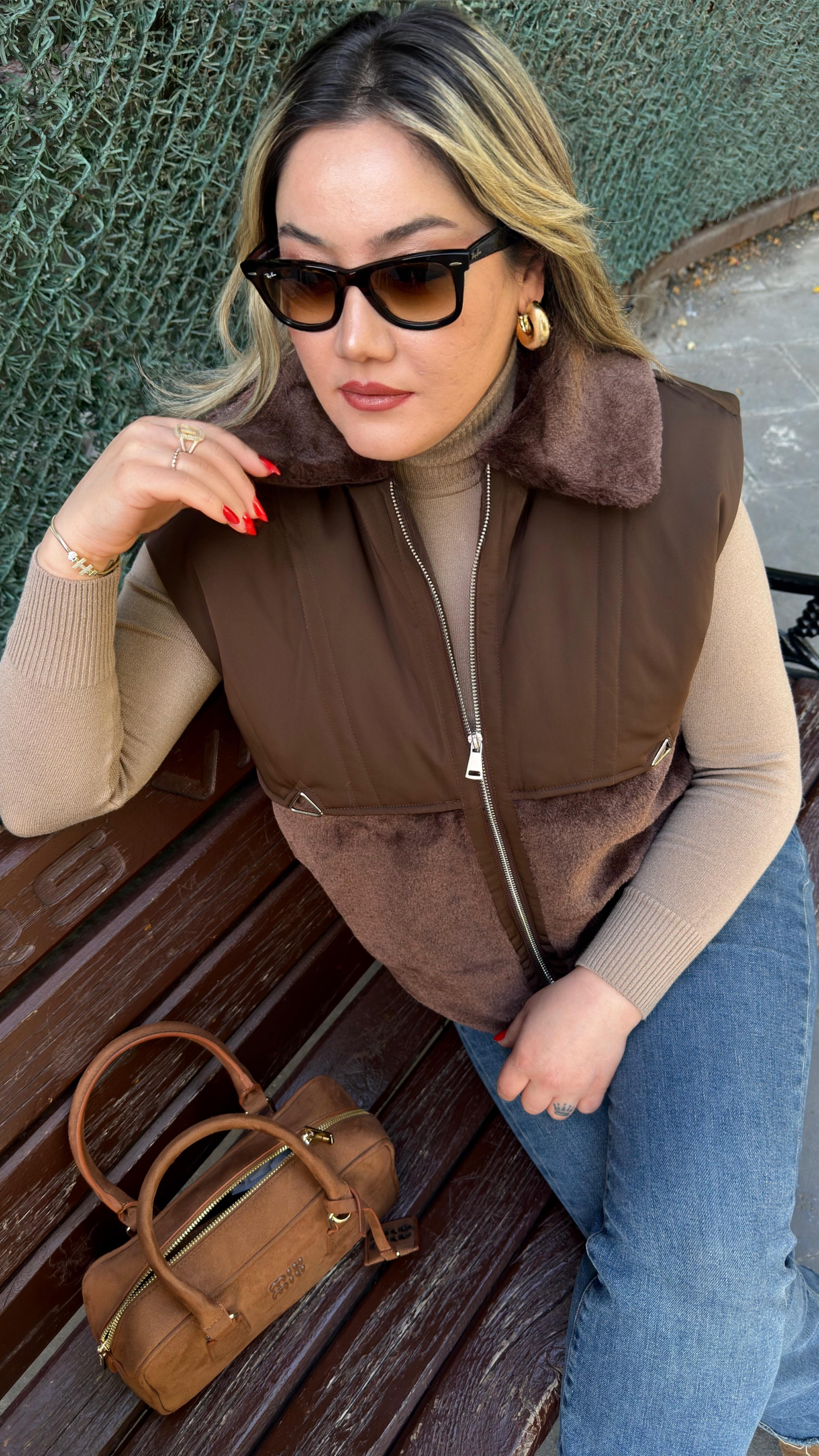 PELUŞ KÜRKLÜ SU GEÇİRMEZ ŞİŞME YELEK KAHVE 