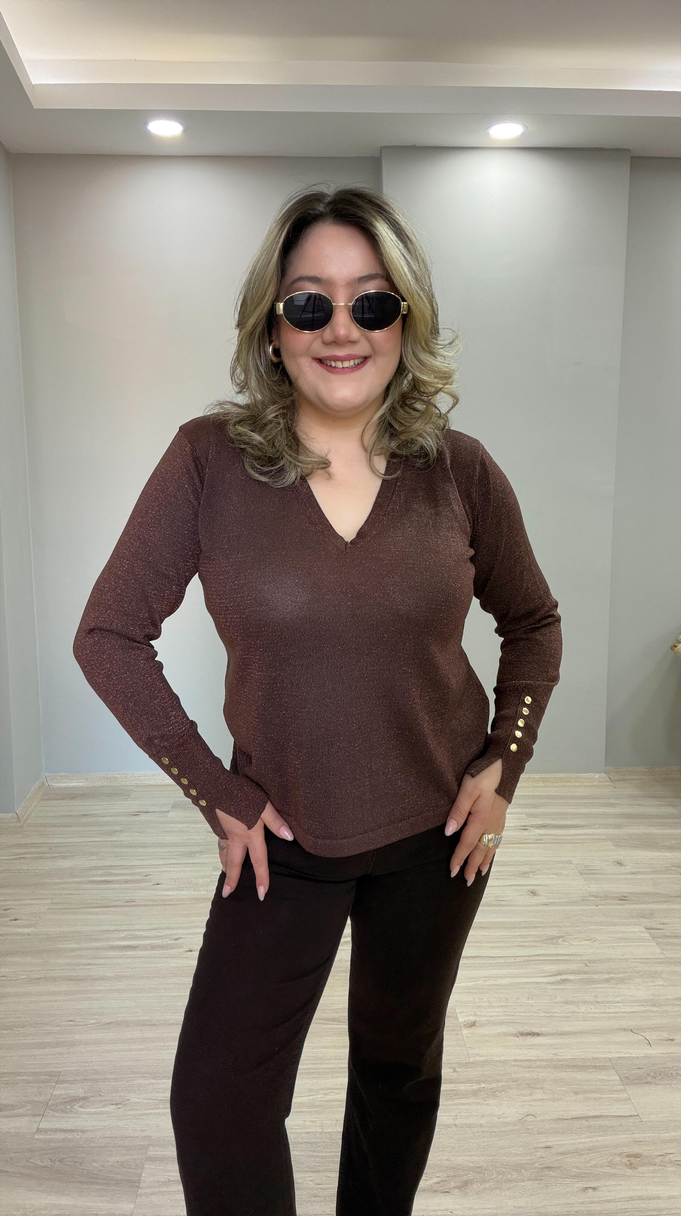 V YAKA KAHVE SİMLİ TRİKO