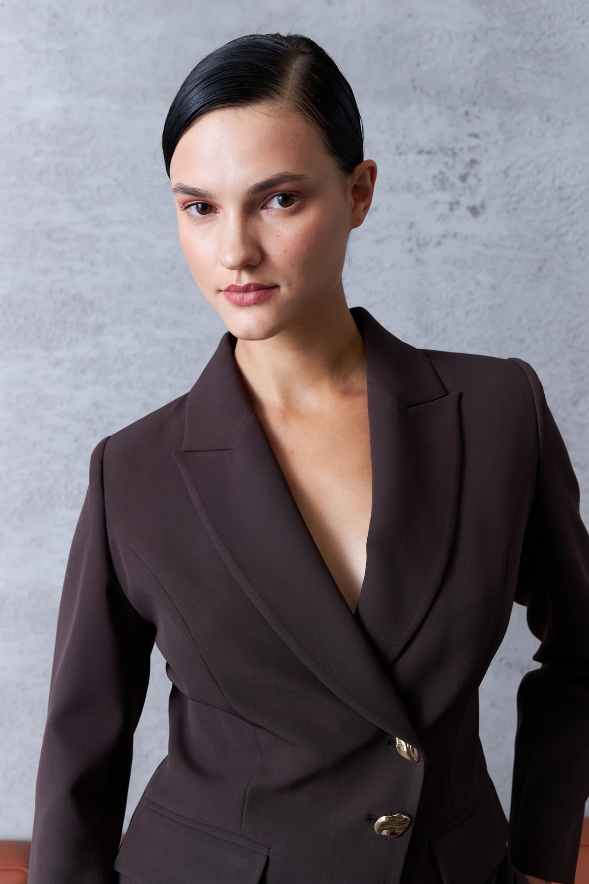 Carla takım - Kestane