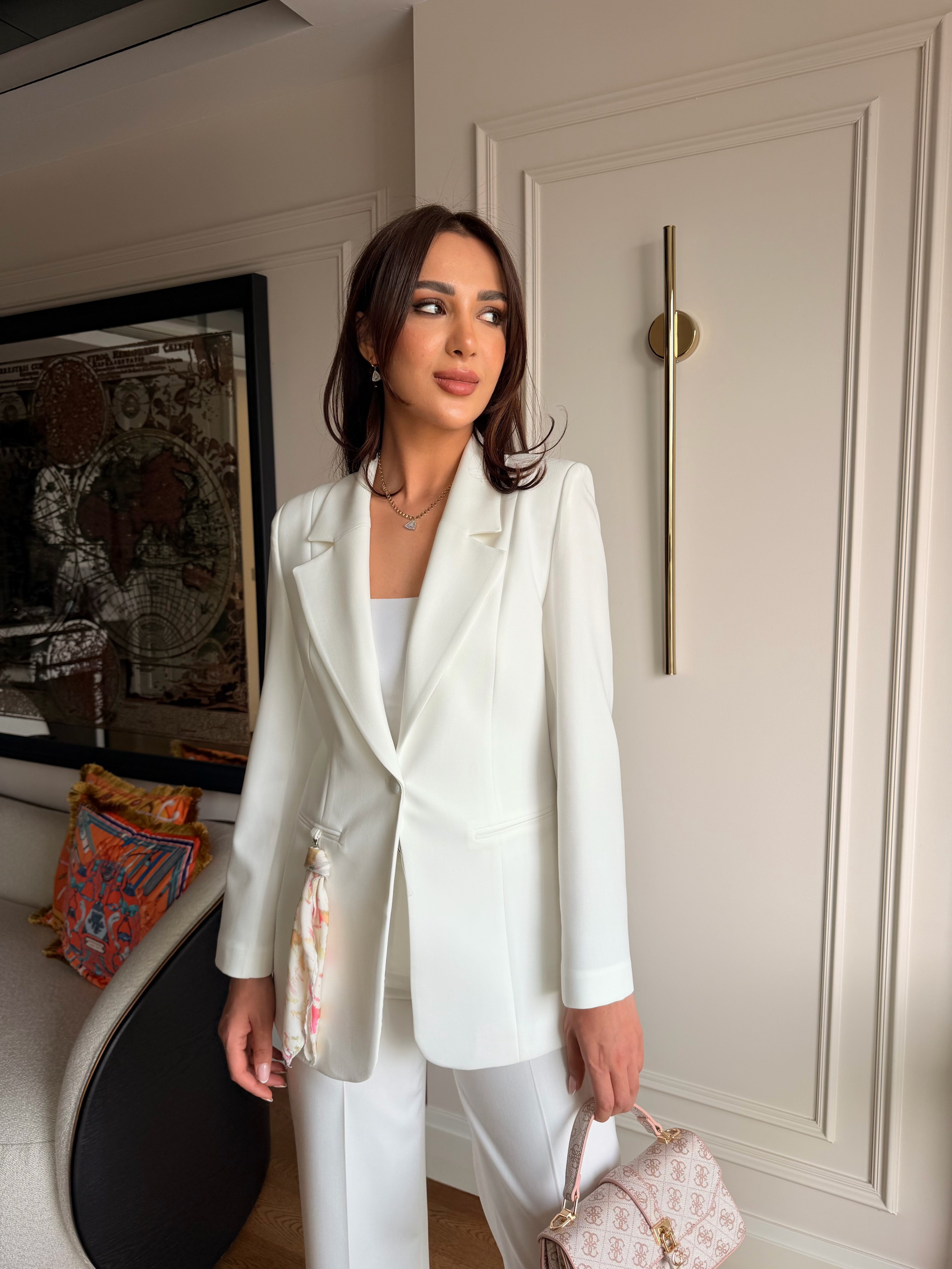 Elara Takım- Ekru