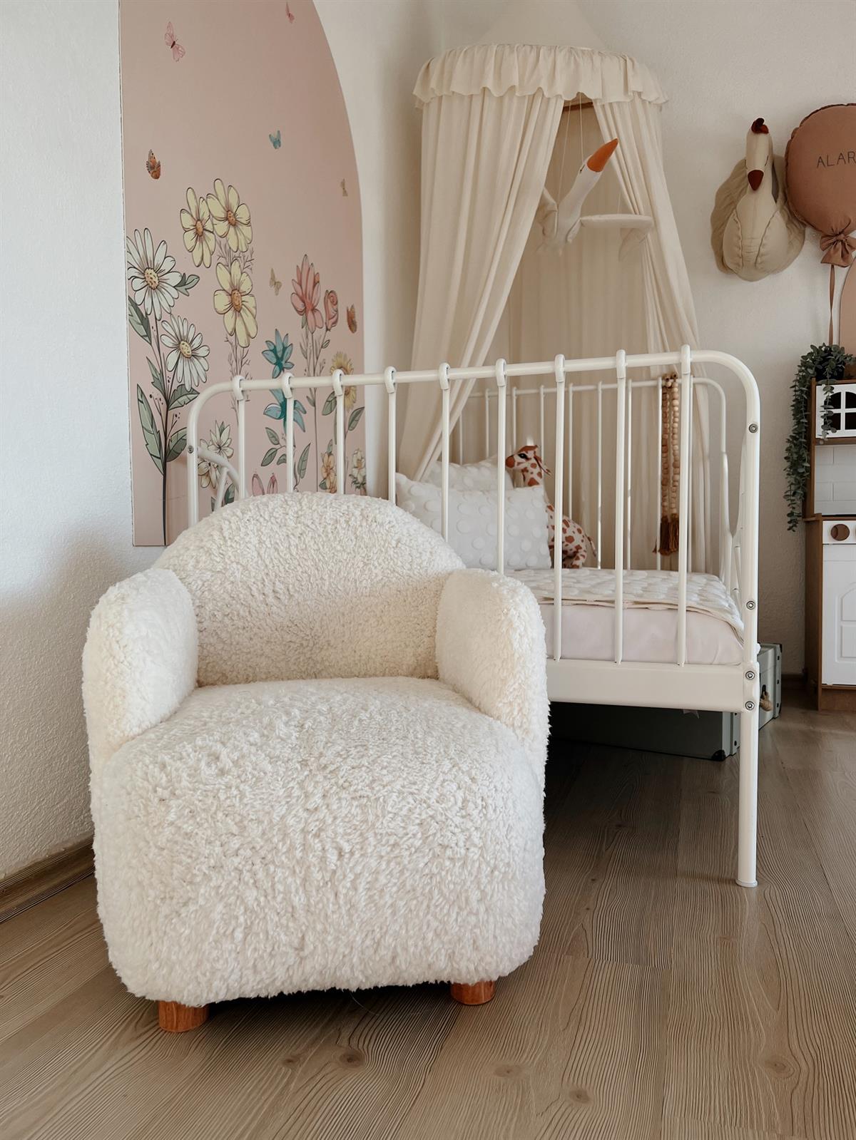 Teddy Ahşap Ayaklı Çocuk Koltuk