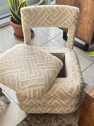 Troy Kapaklı Sandıklı Puf Sandalye