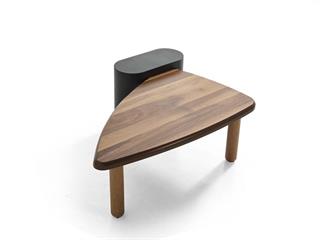 213 Orta Sehpa Doğal Ahşap Gövde Ahşap Ayaklı