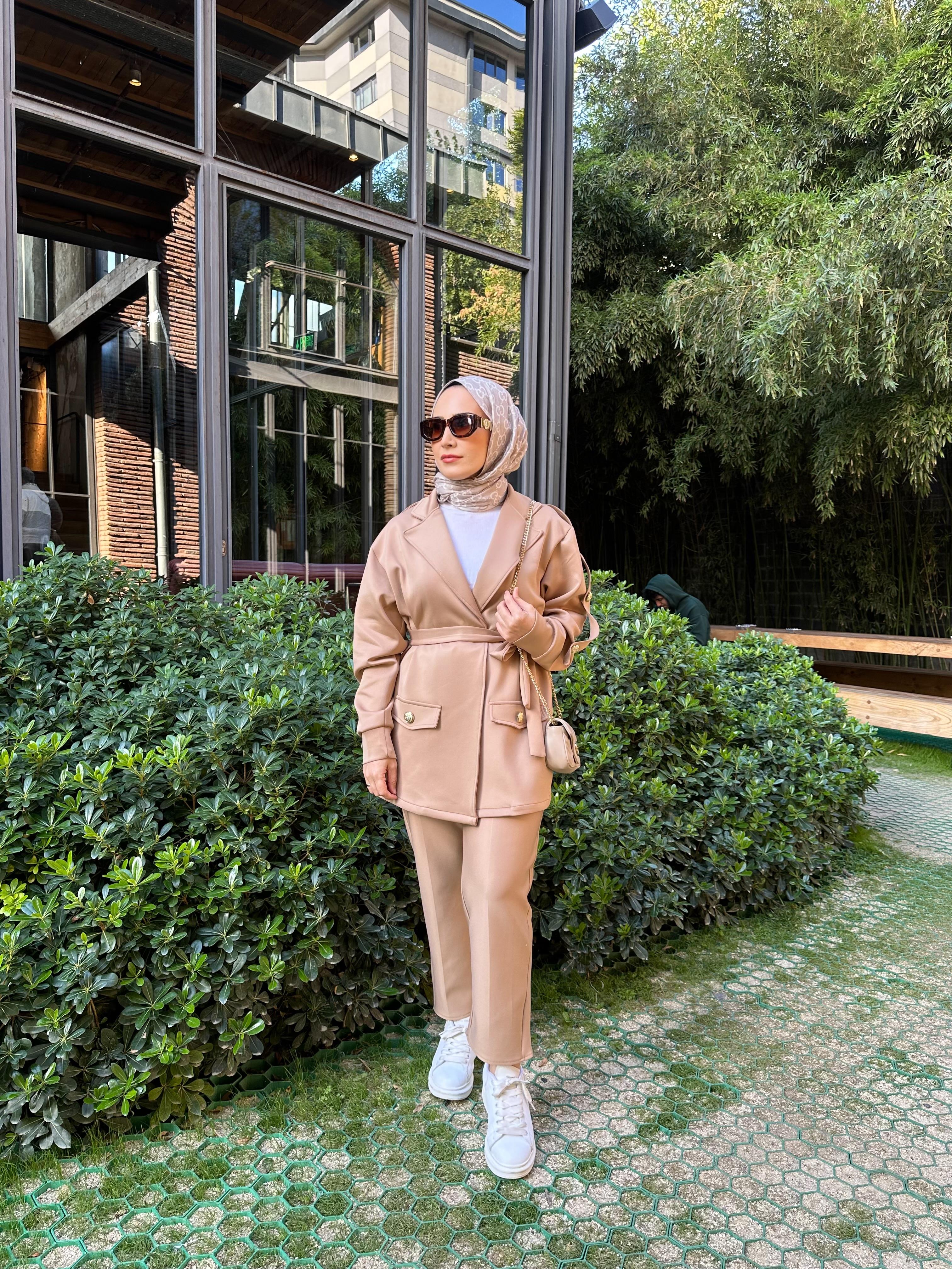 NORA SCUBA TAKIM LATTE