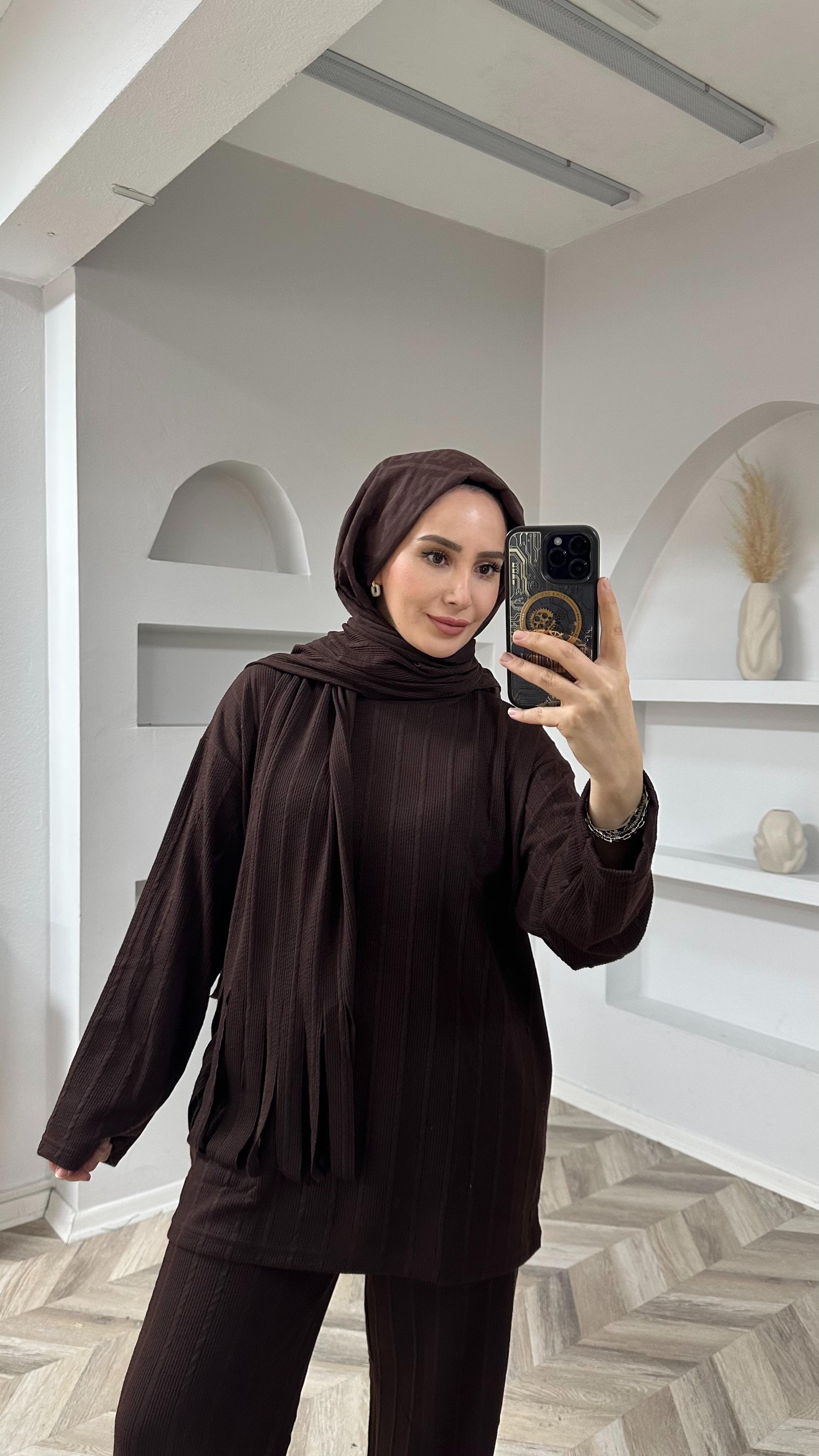 Marina arklı takım kahve 