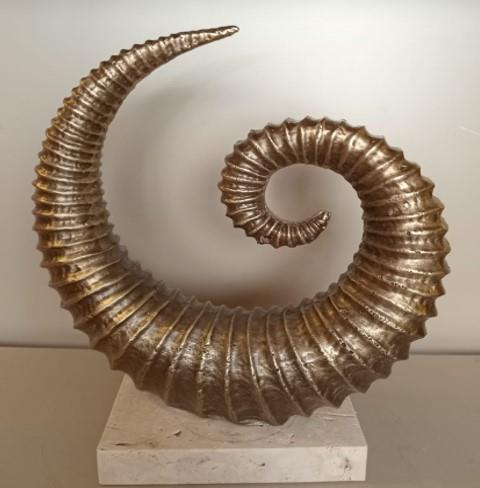 Traverten Kaideli Eskitme Kıskaç Obje