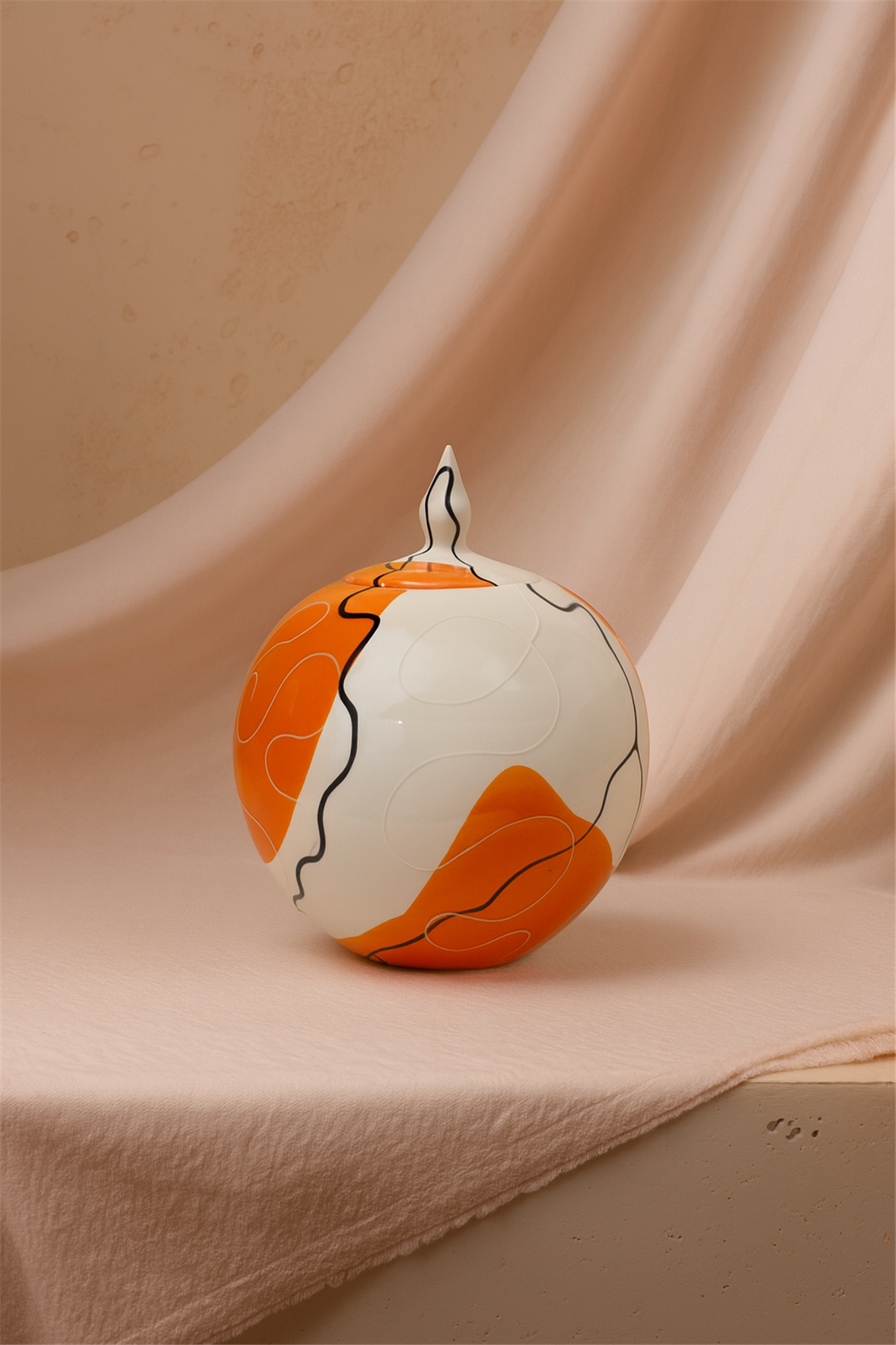 Turuncu Beyaz Kapaklı Küp 20 Cm