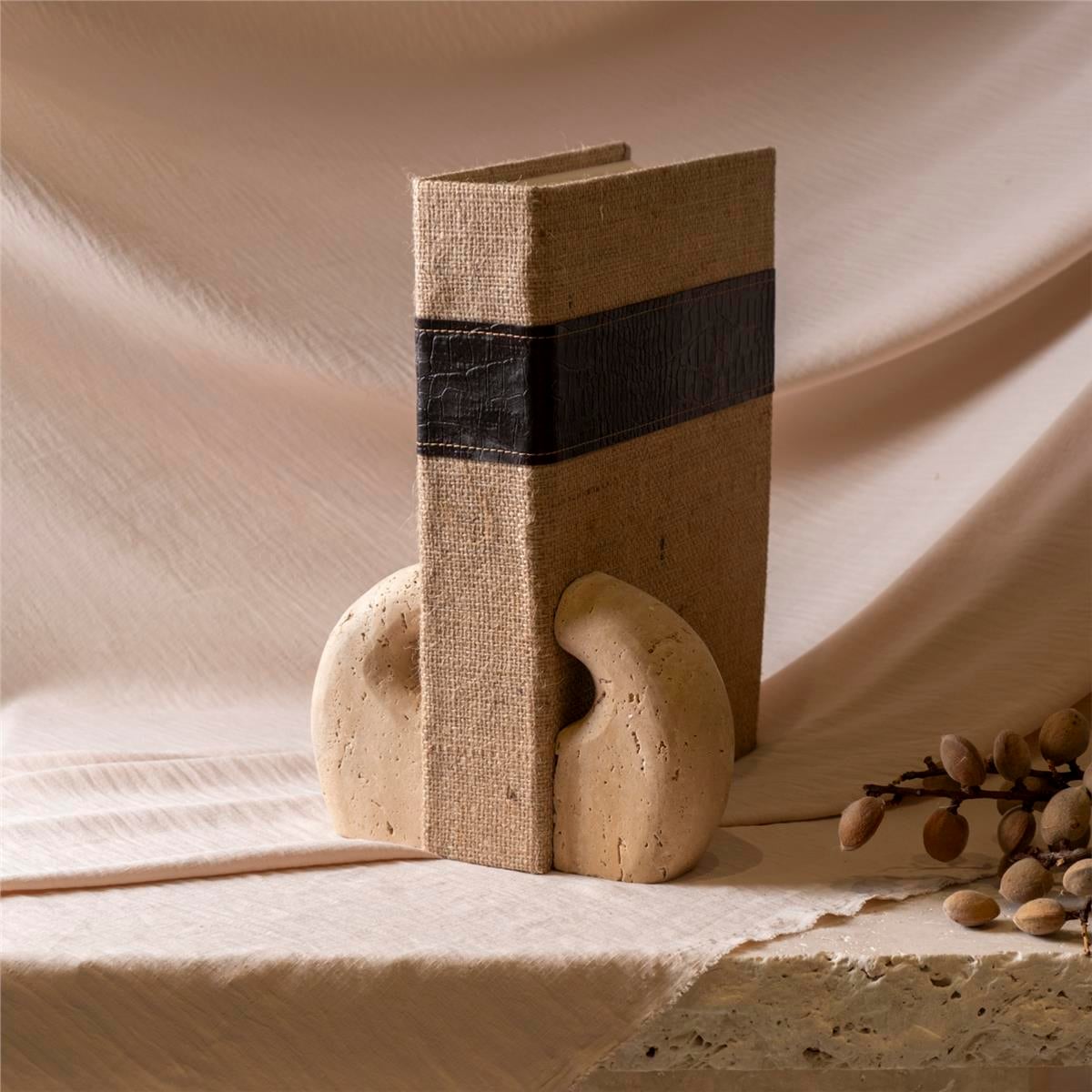 Traverten Fil Kitap Tutucu