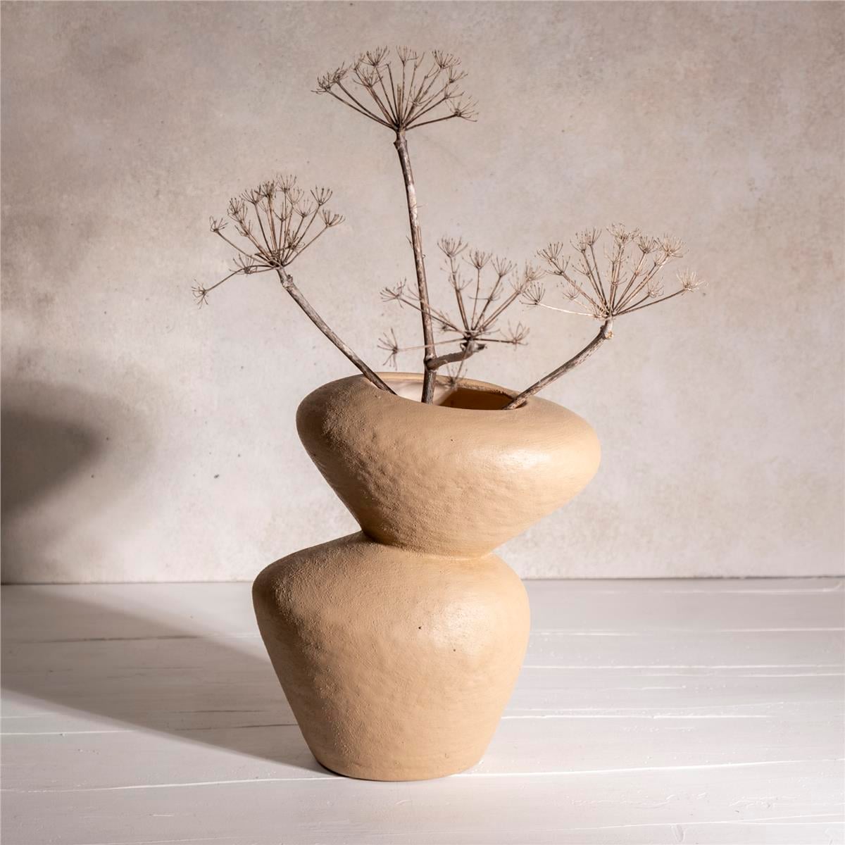 Kahverengi Kaya Vazo Küçük Boy