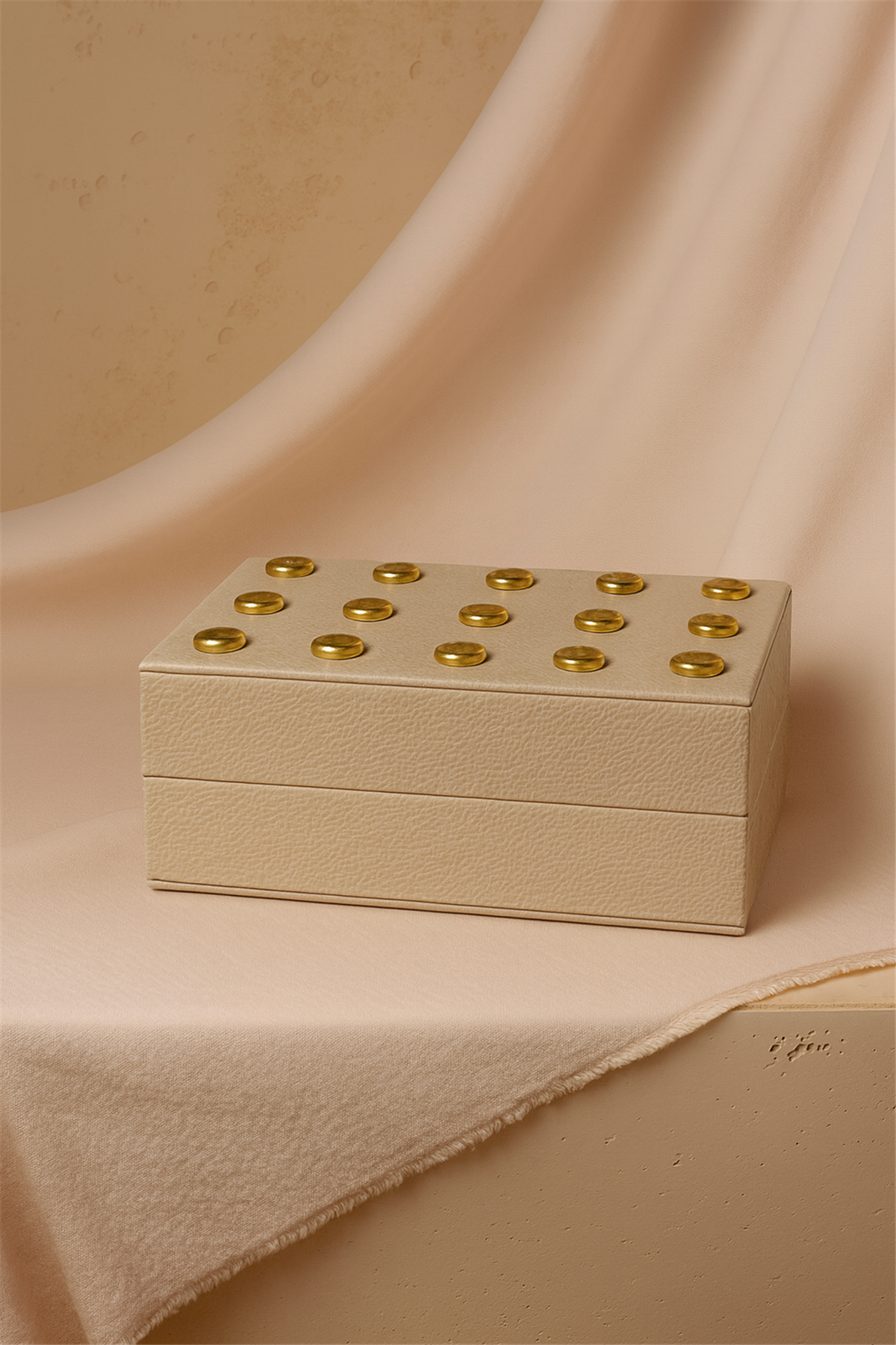 Suni Deri Gri Zımbalı Kutu