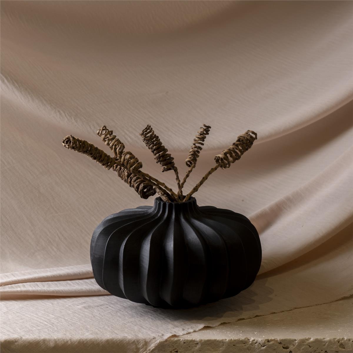 Siyah Tsunumi Vazo Küçük