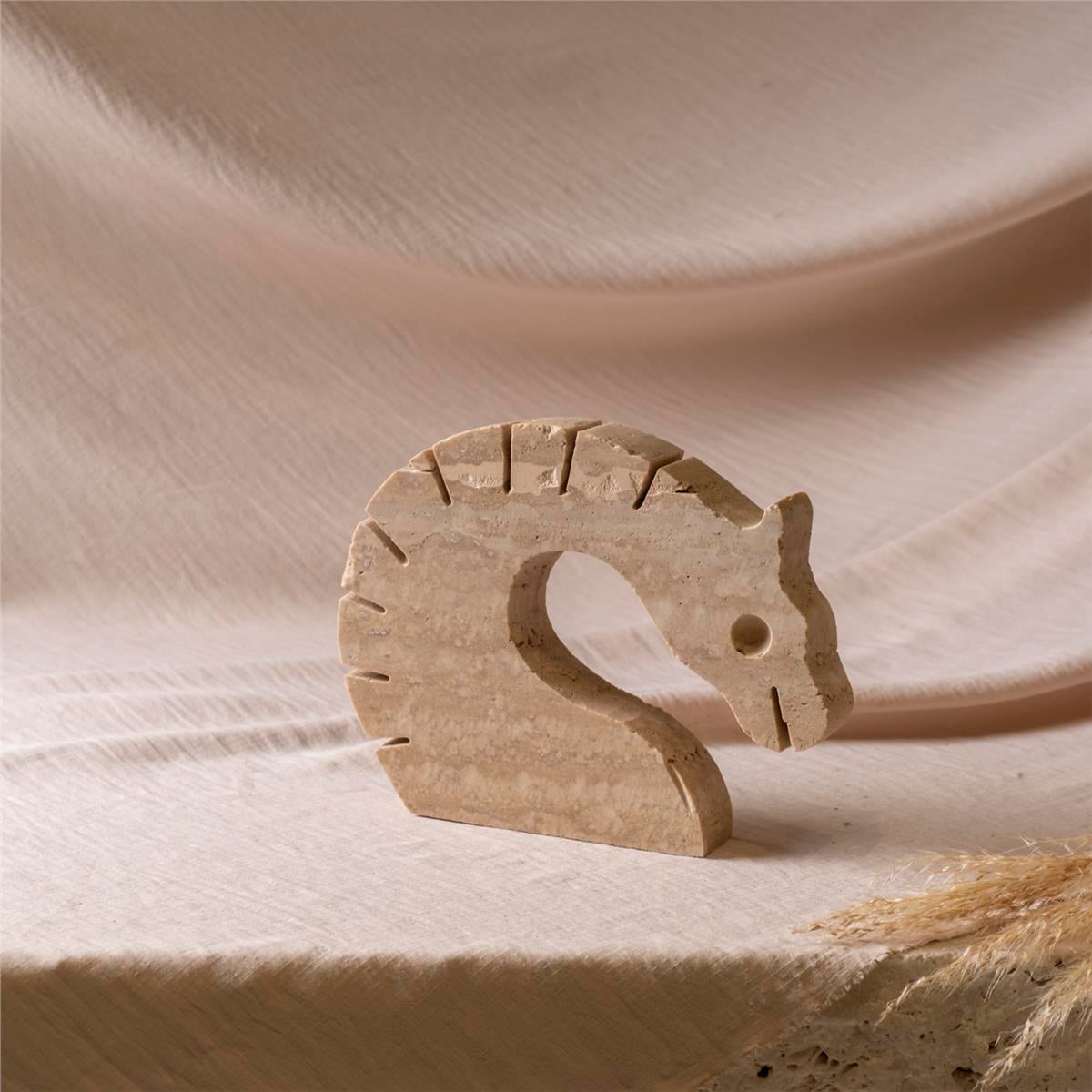 Travreten Ejderha Obje