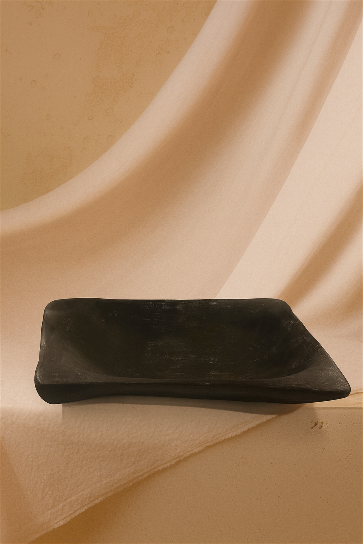 Siyah Ahşap Görünümlü Tabak