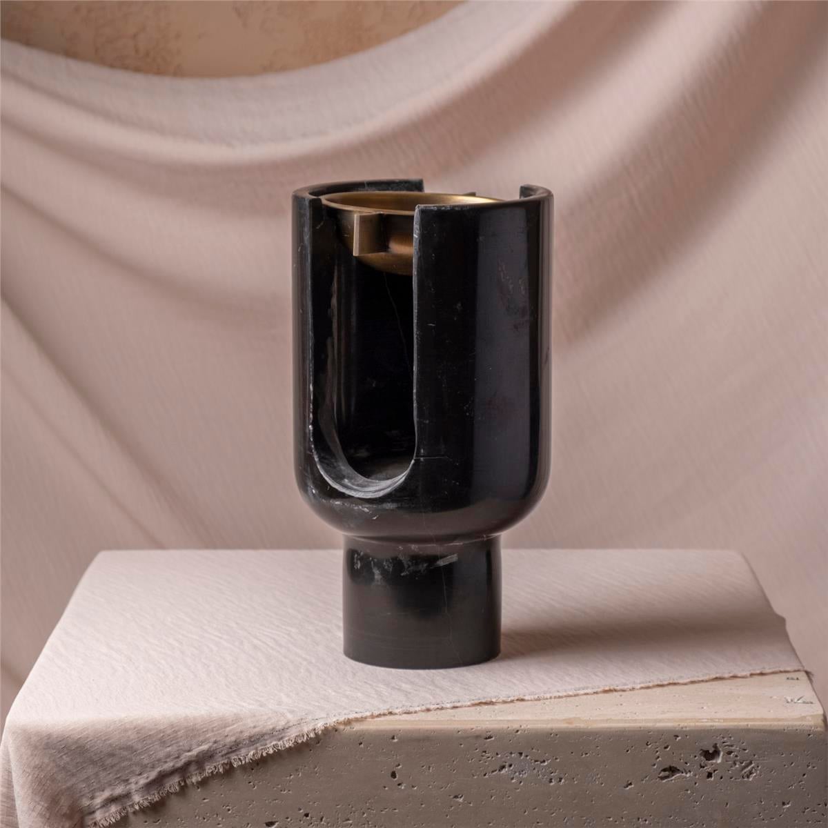 Toros Siyahı  Buhardanlık