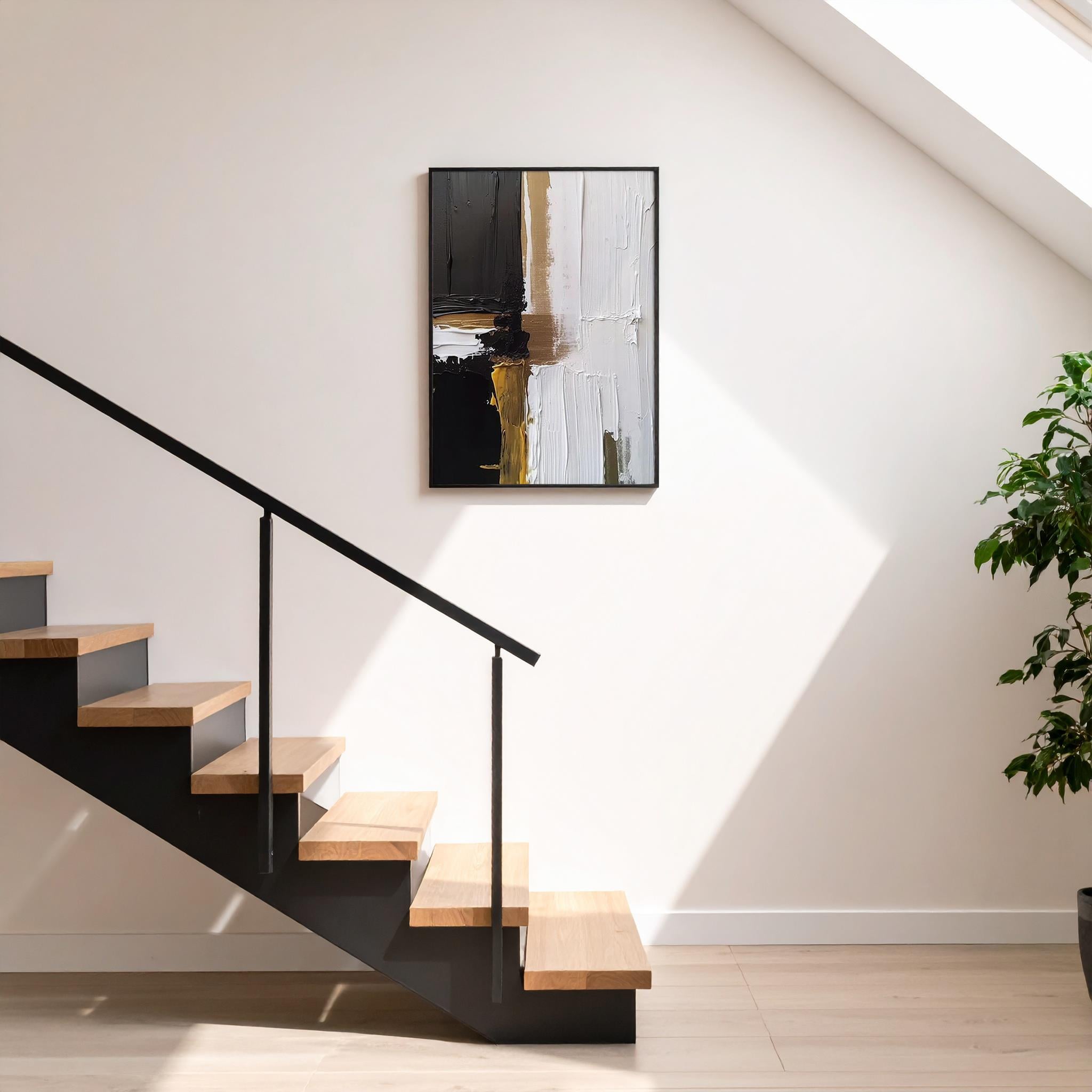 SOYUT SİYAH BEYAZ DESENLERİN ARASINDAKİ ALTIN YAĞLI BOYA DOKULU TABLO 80X120 CM