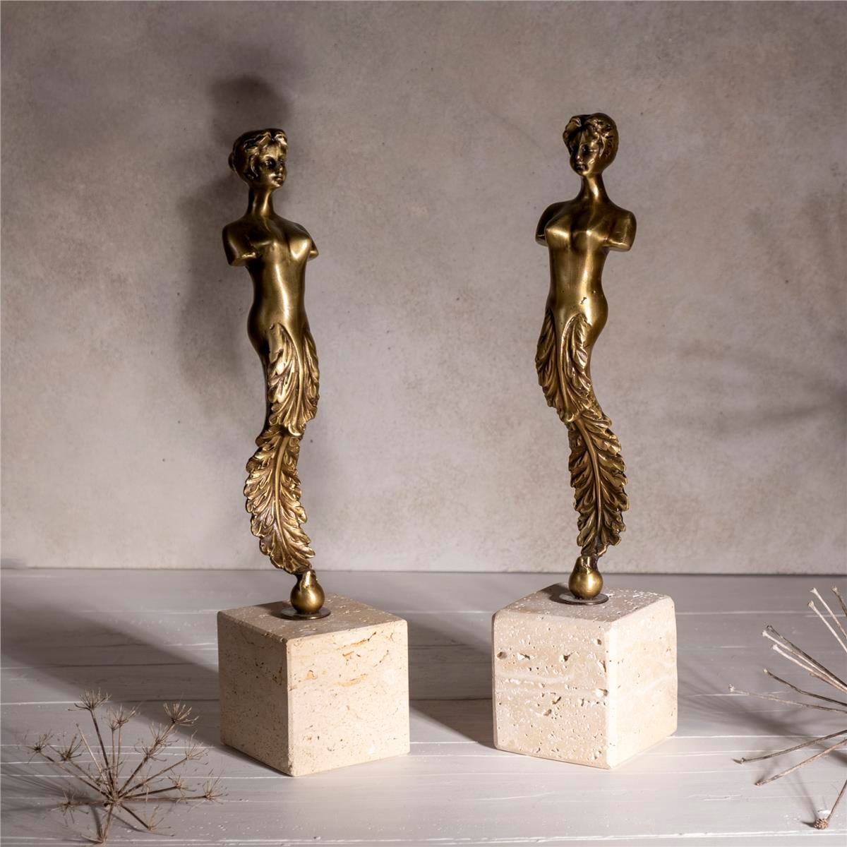 Traverten  Kare Mermerli Eskitme Deniz Kızı Obje