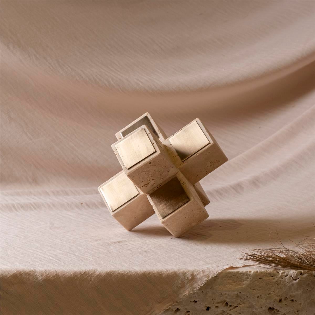 Traverten Aynalı Büyük Kubik Obje
Gold