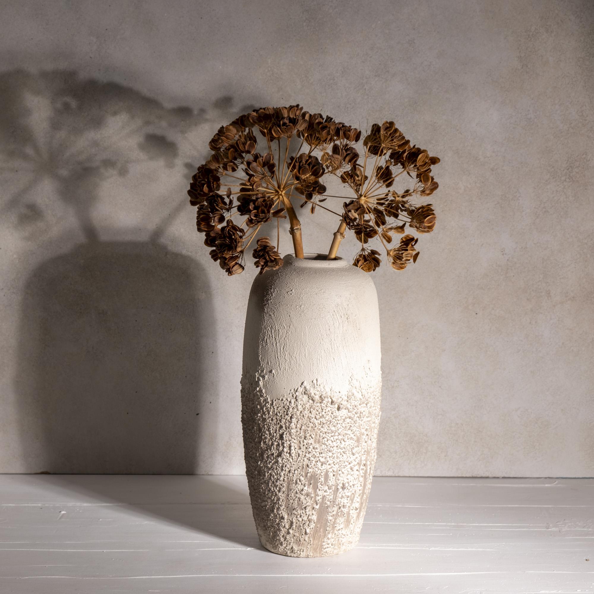 Seramik Vintage Uzun Vazo Krem Bej