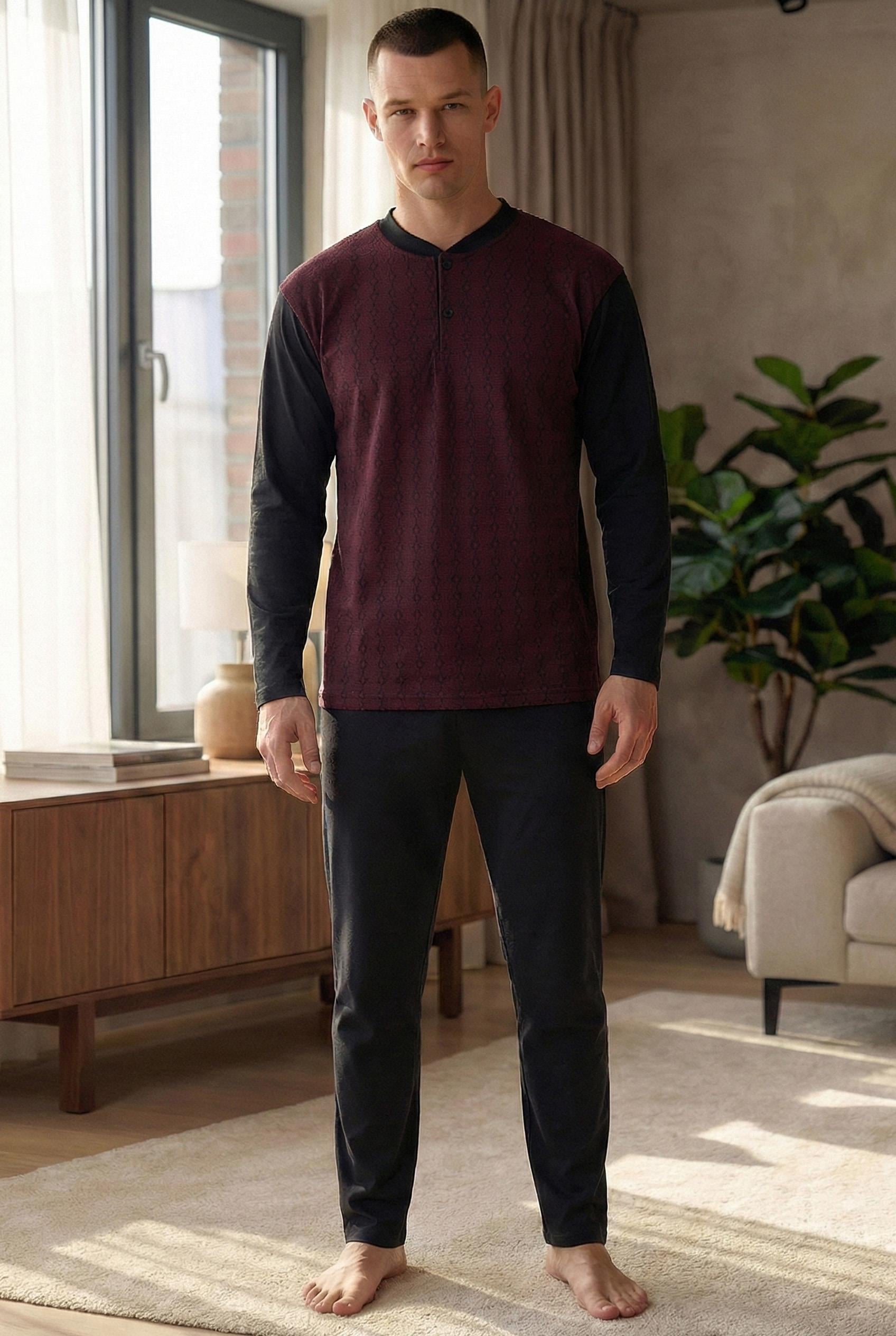 Erkek Yakası İki Düğmeli Uzun Kol Jakarlı Penye Pijama Takımı