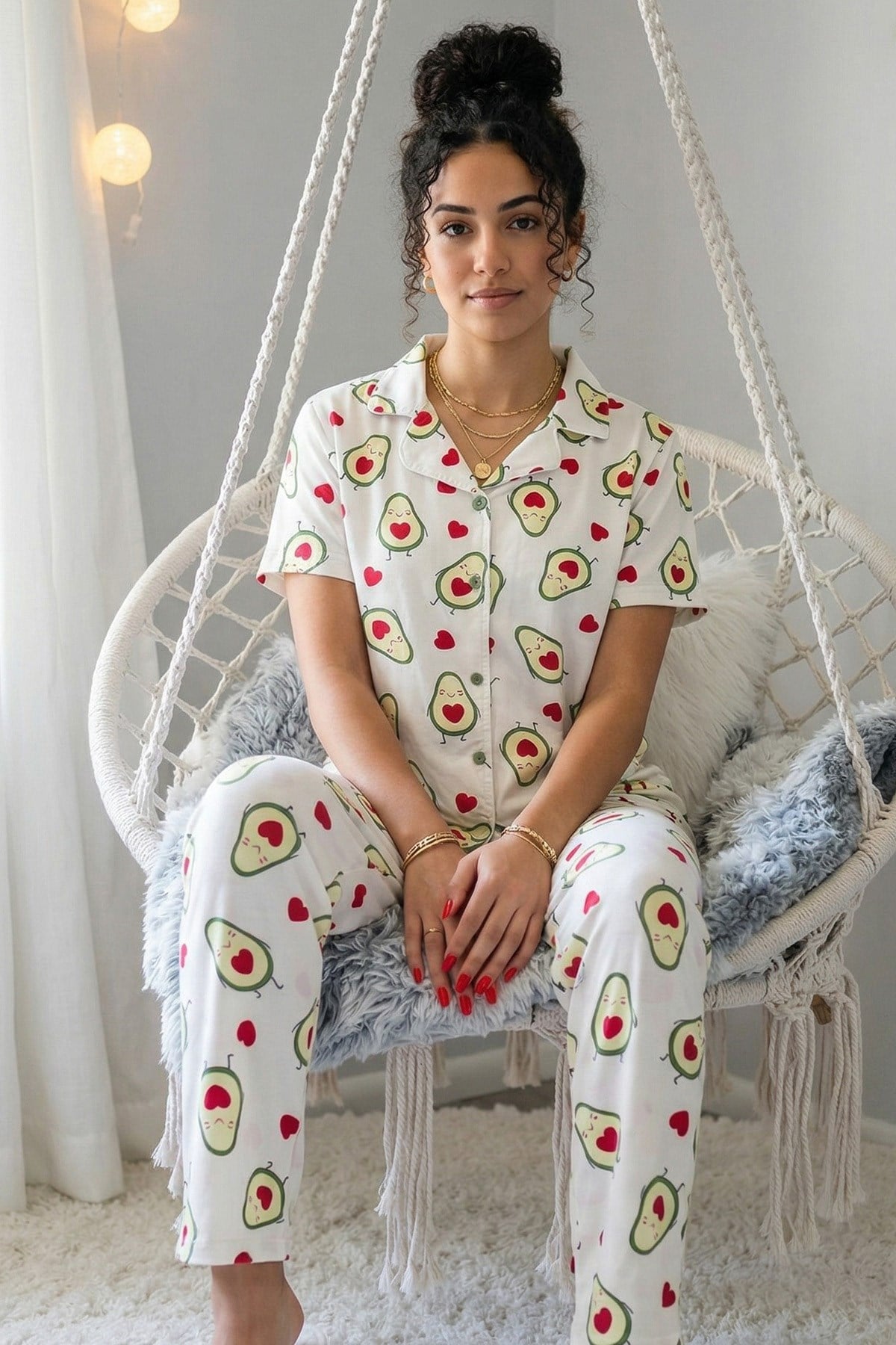 Kadın Avokado Desenli Gömlek Yaka Kısa Kol Altı Uzun Serin Tutan Milan Kumaş Pijama Takımı