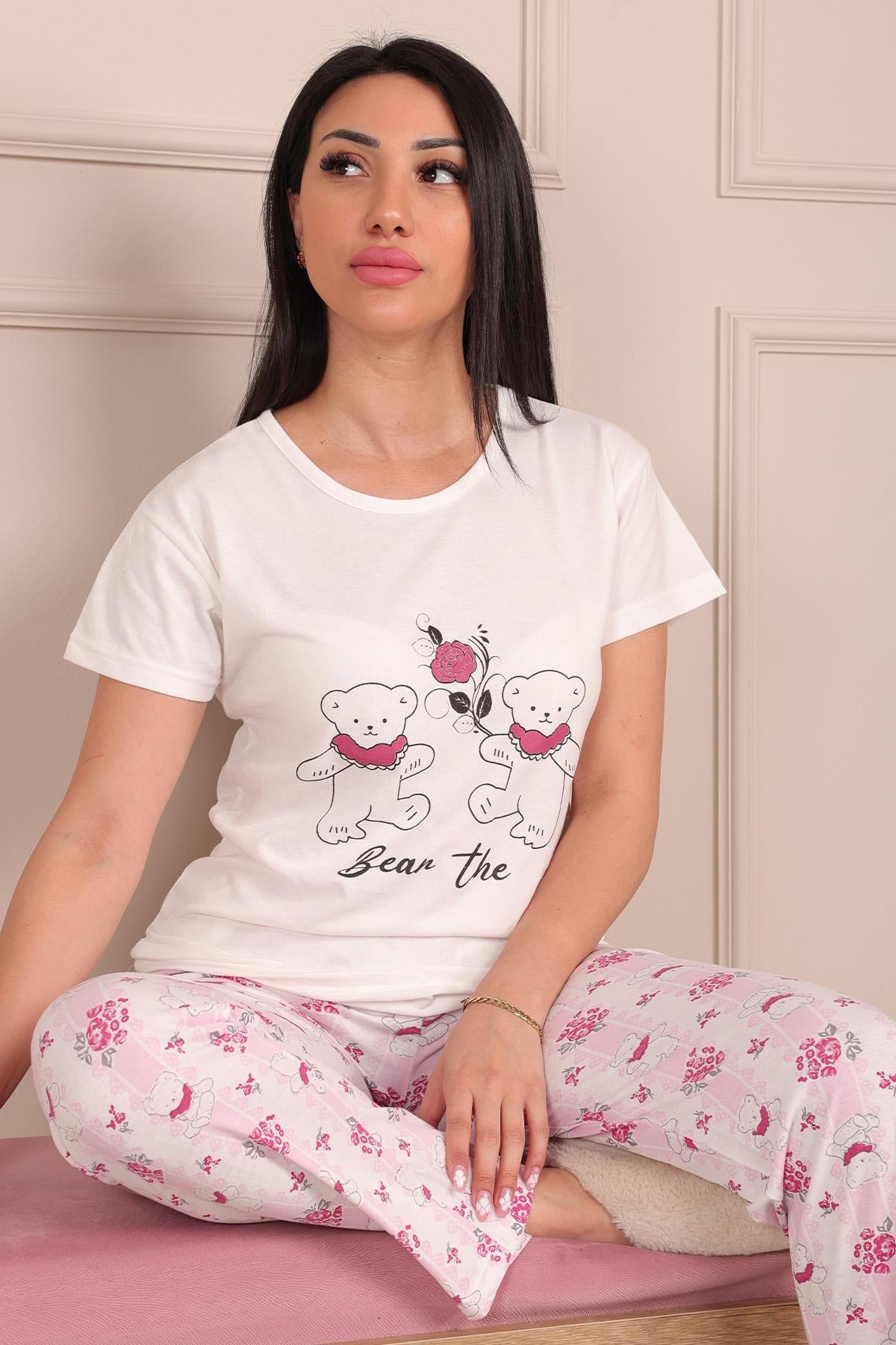 Kadın Paris Sloganlı ve Kalp Desenli Bisiklet Yaka Kısa Kollu Altı Uzun Penye Pijama Takımı