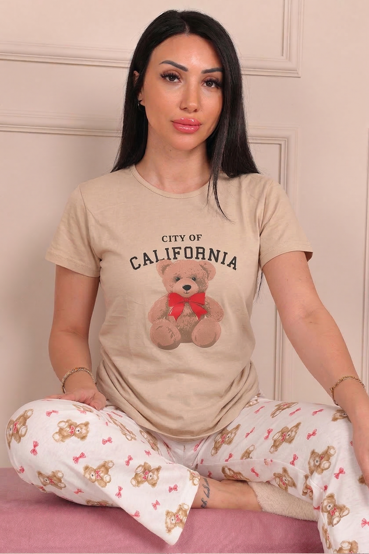 Kadın Calıfornıa Sloganlı Ayıcık Baskılı  Kısa Kollu Pijama Takımı