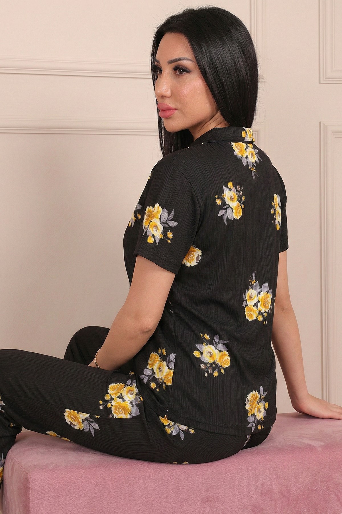 Kadın Çiçek Desenli Önü Düğmeli Kısa Kol Altı Uzun Pegasus Pijama Takımı