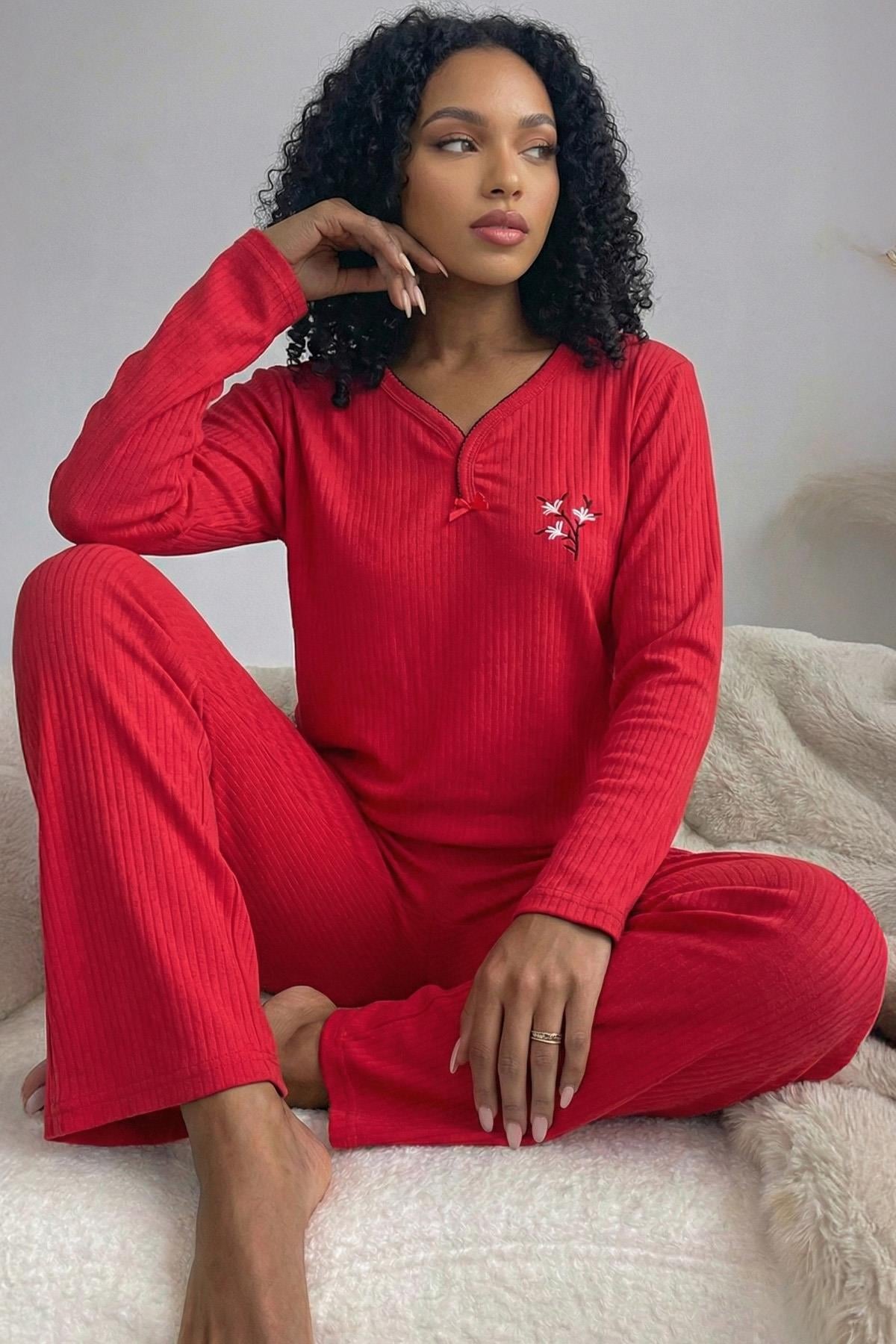 Kadın Çiçek İşlemeli Fitilli Armut Yaka Uzun Kol Altı Uzun Pamuklu Pijama Takımı