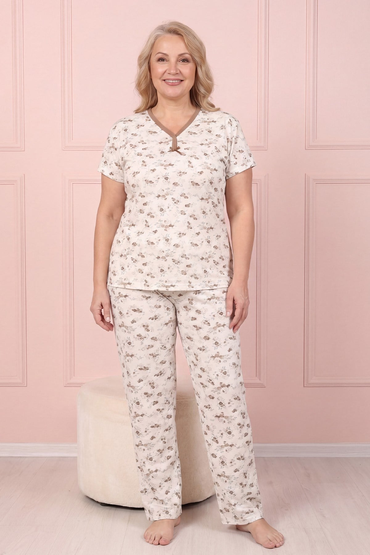 Kadın Desenli Biye Yakalı Kısa Kol Altı Uzun Penye Anne  Pijama Takımı
