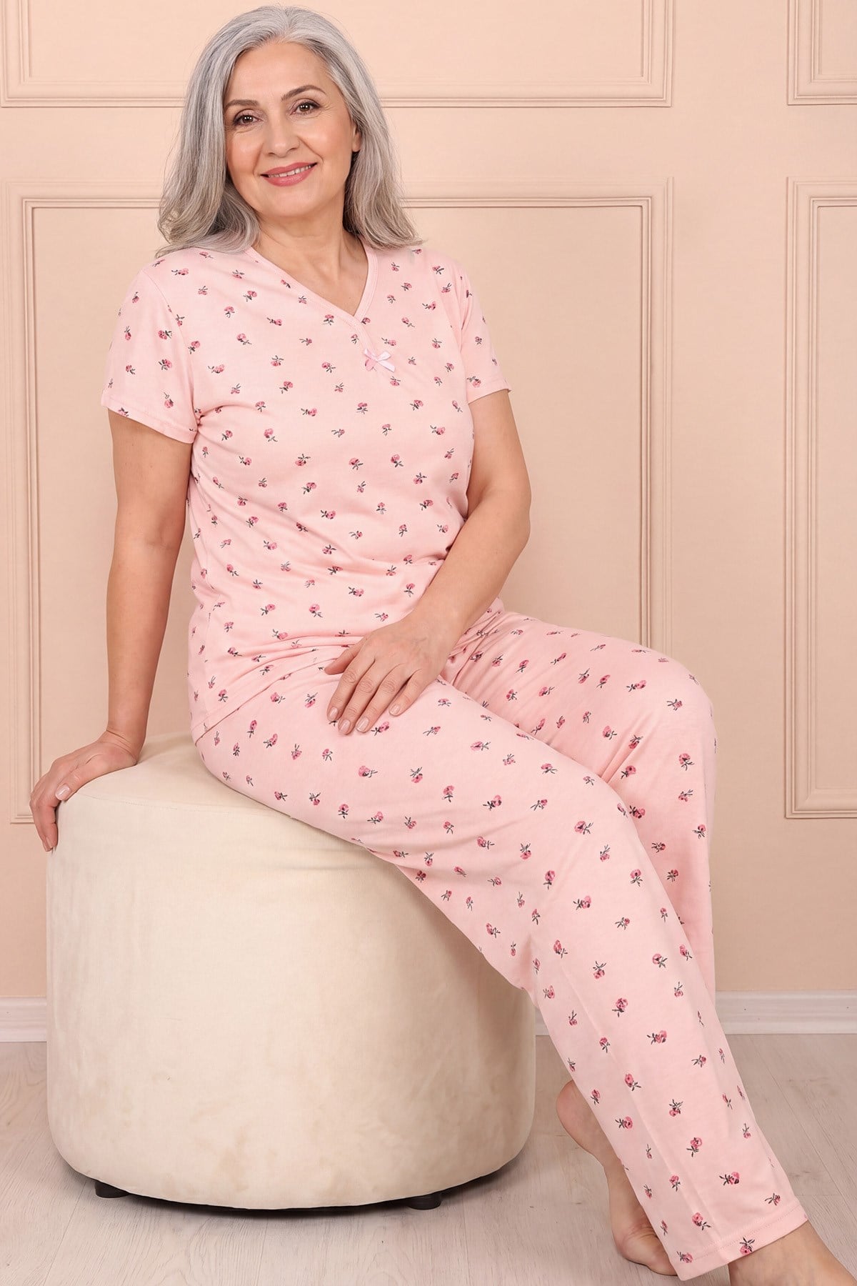 Kadın Desenli Biye Yakalı Kısa Kol Altı Uzun Penye Anne  Pijama Takım