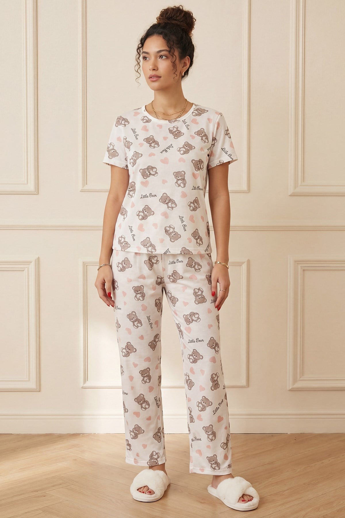 Kadın Minik Ayıcık Desenli Bisiklet Yaka Kısa Kol Altı Uzun Penye Pijama Takımı